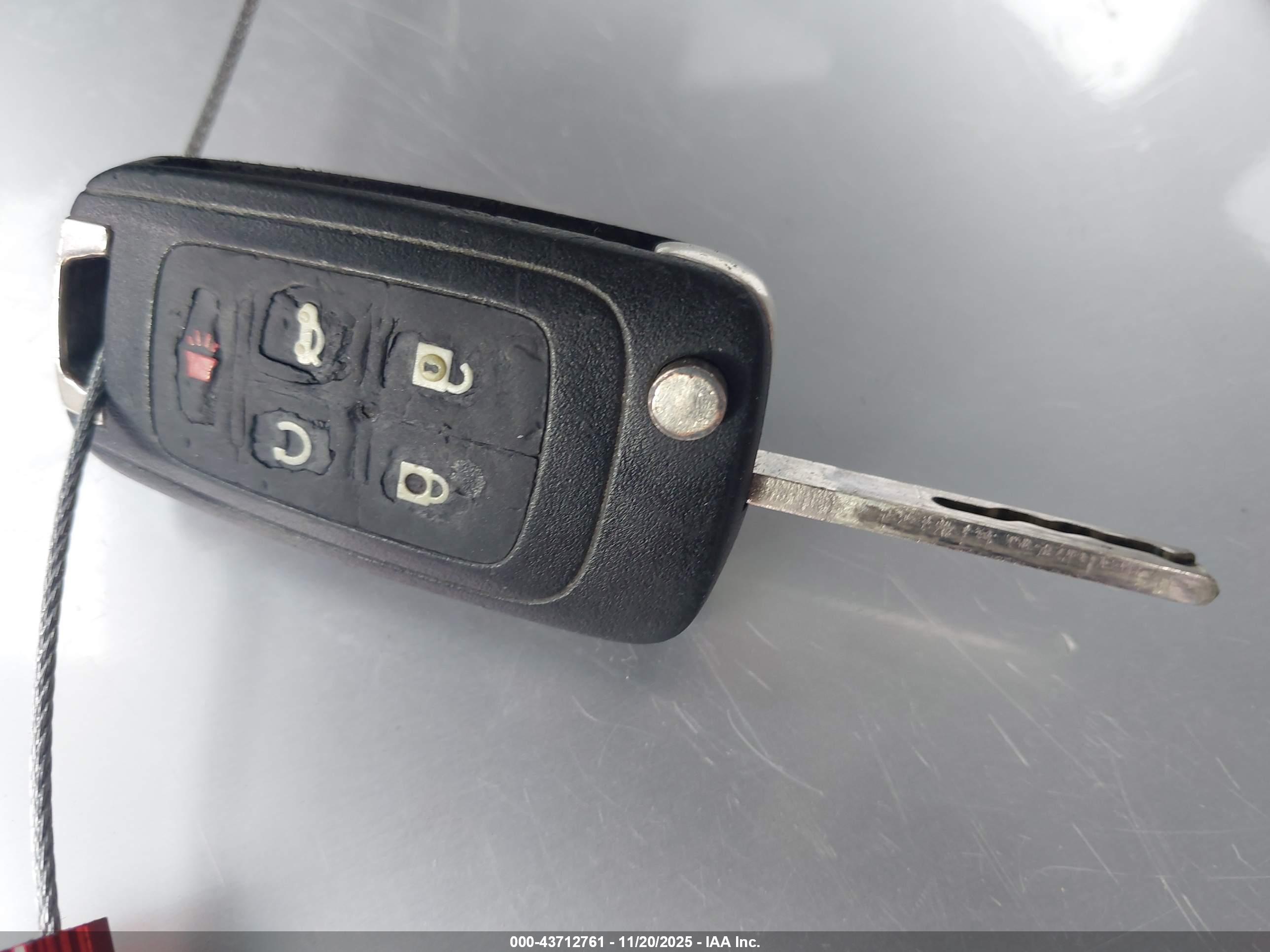 GMC TERRAIN image 11