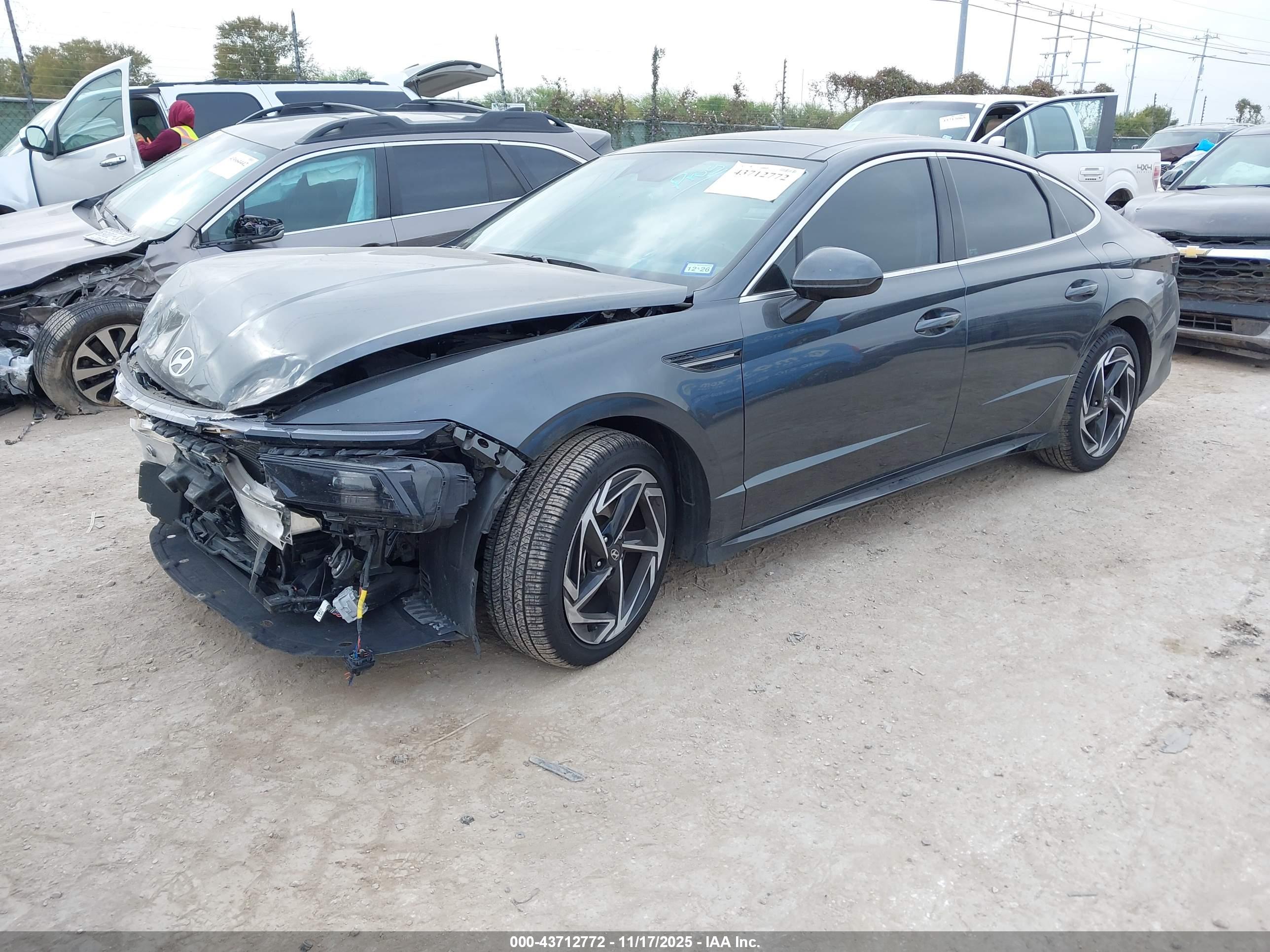 HYUNDAI SONATA image 2