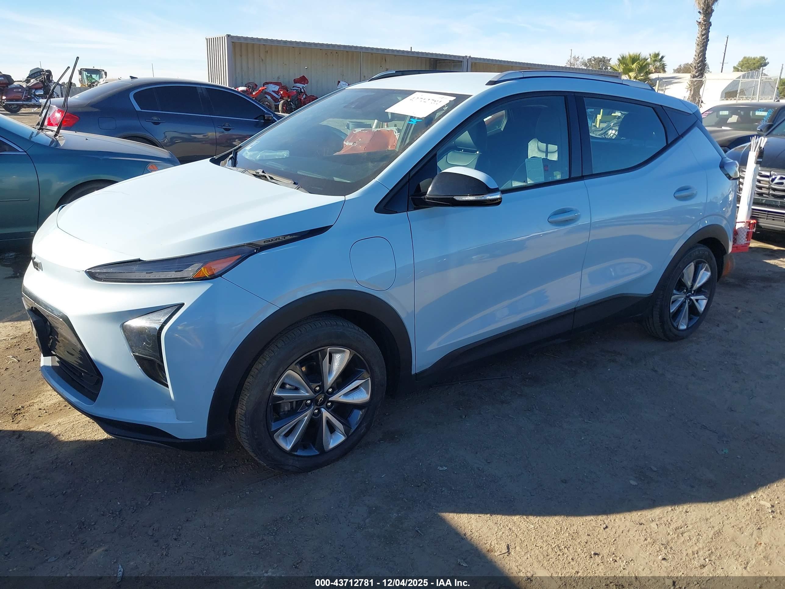 CHEVROLET BOLT image 2