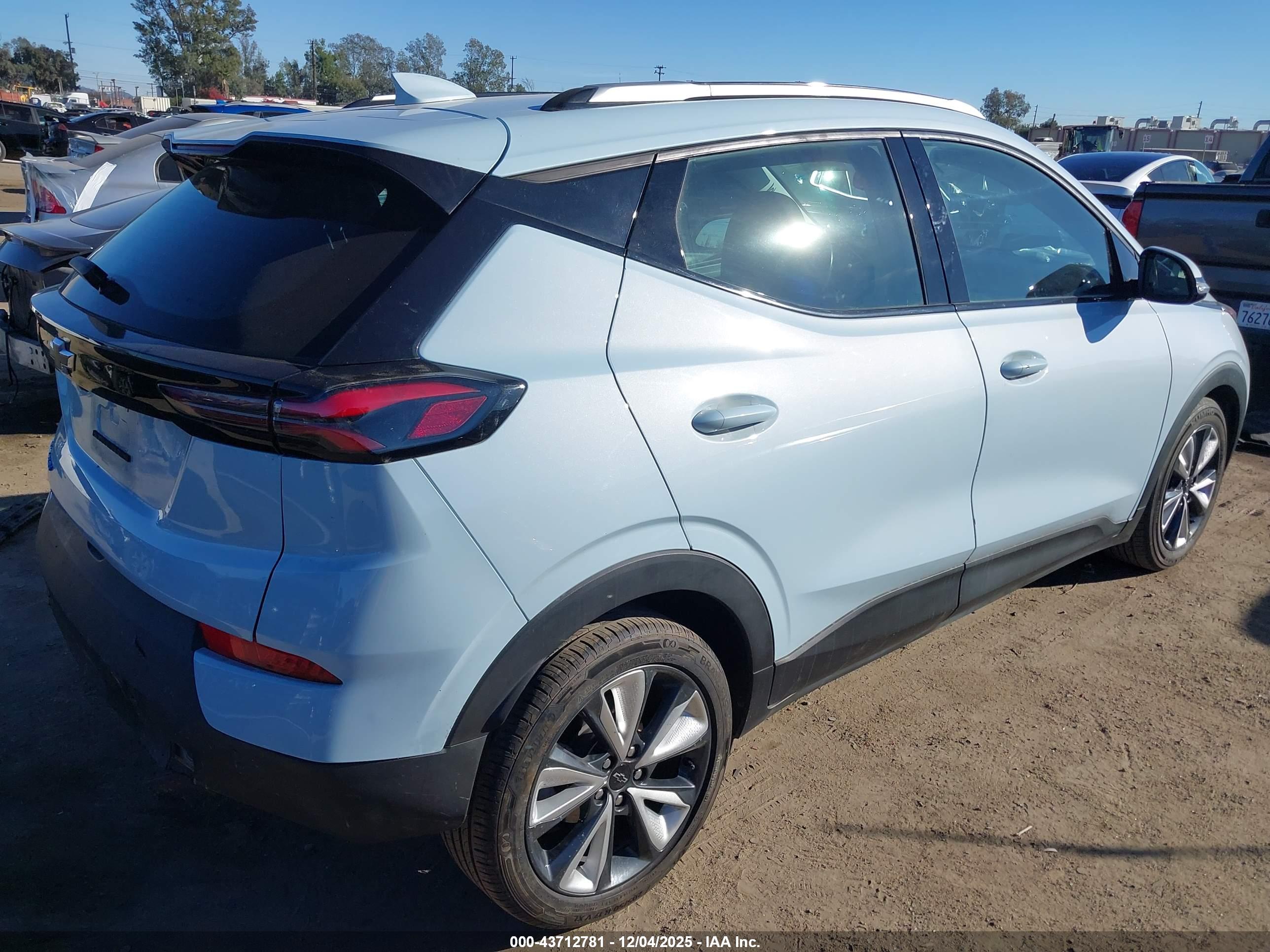 CHEVROLET BOLT image 4
