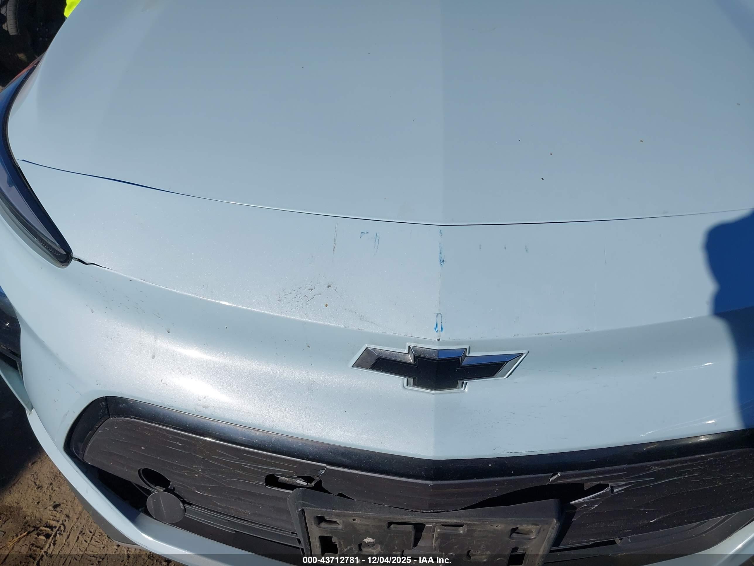 CHEVROLET BOLT image 6