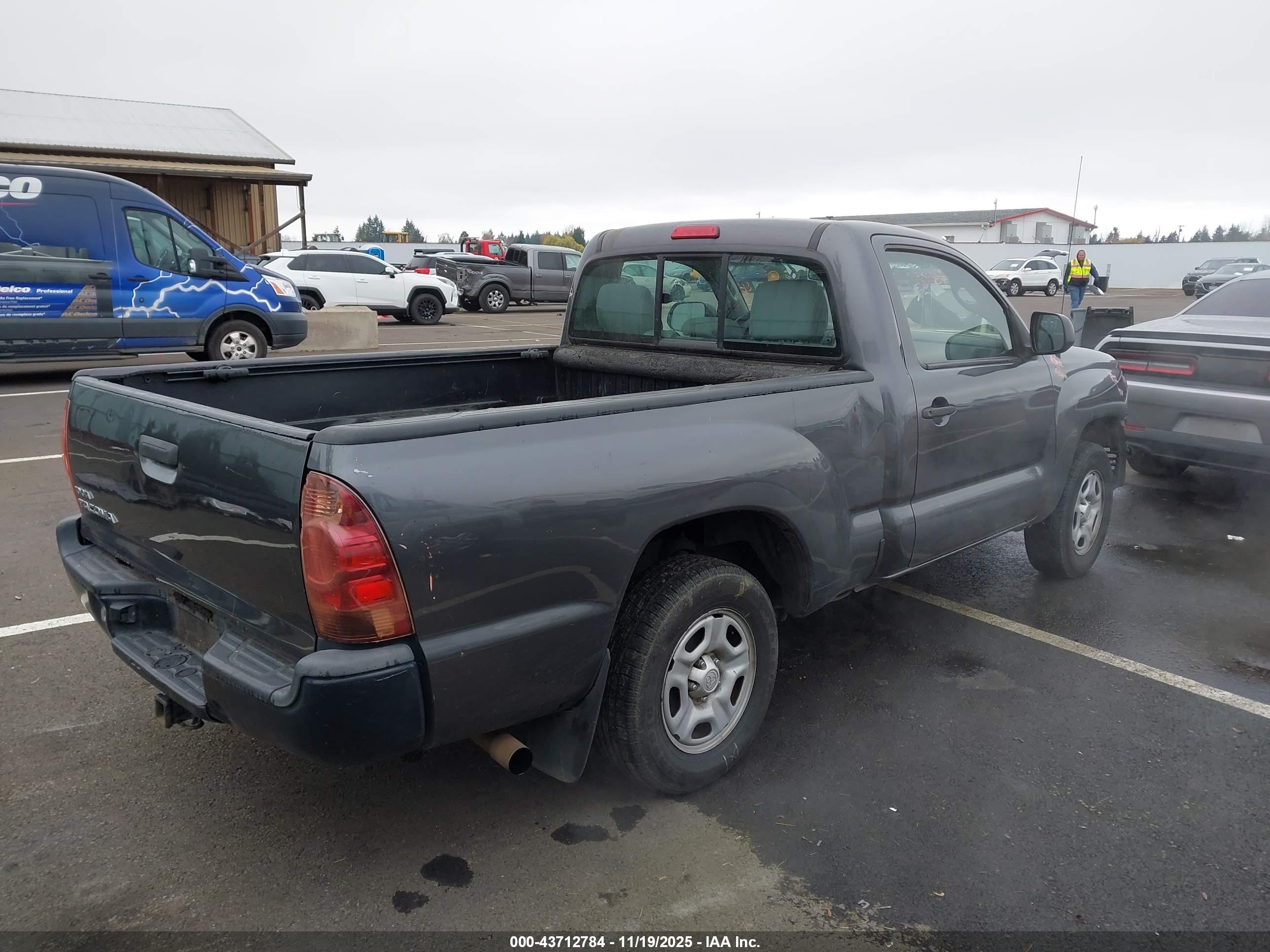 TOYOTA TACOMA image 4