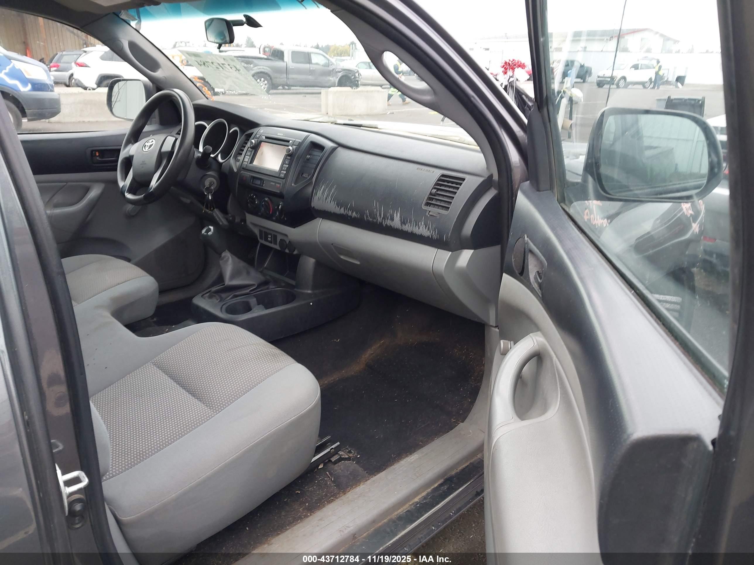 TOYOTA TACOMA image 5