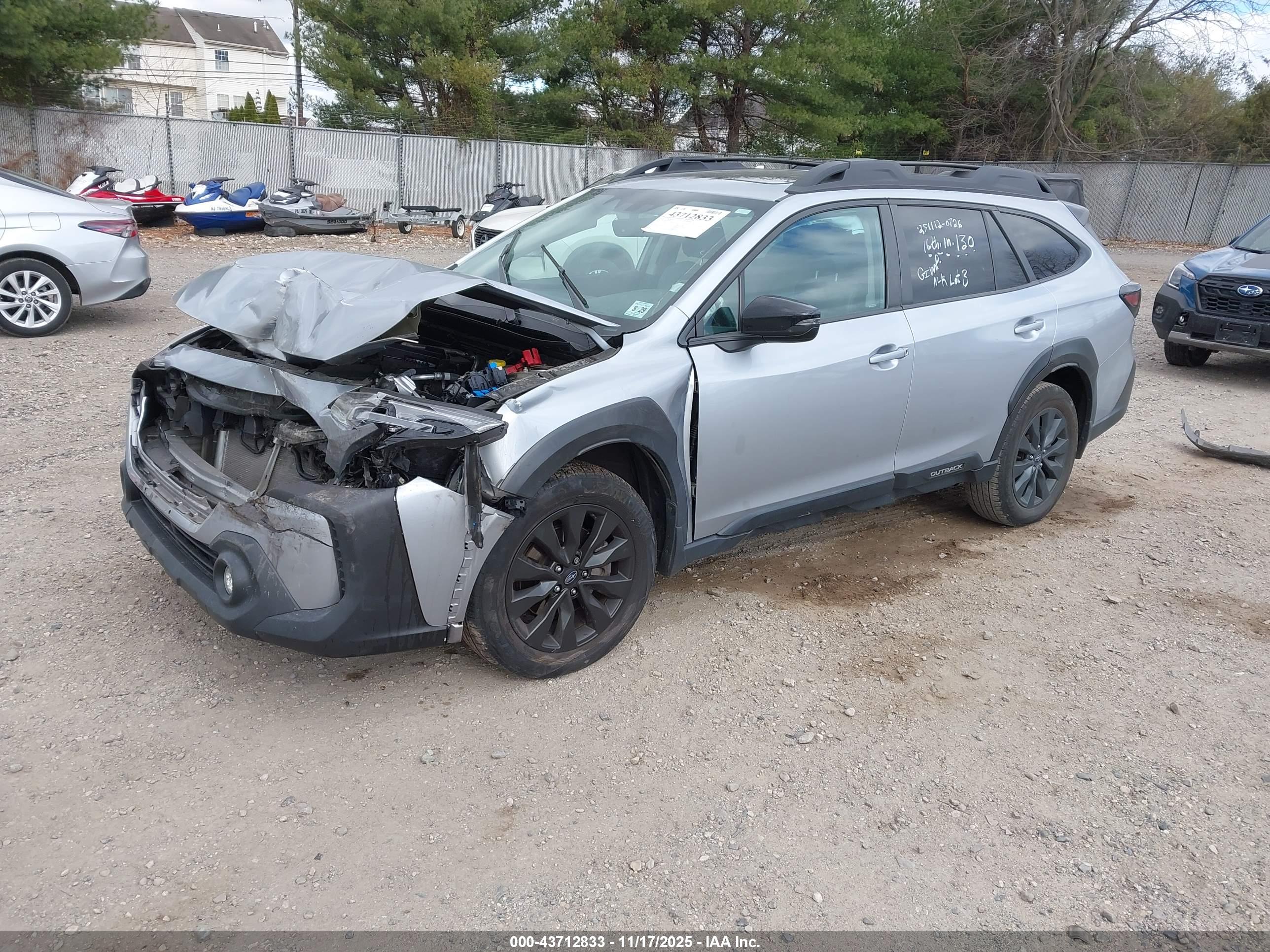 SUBARU OUTBACK image 2