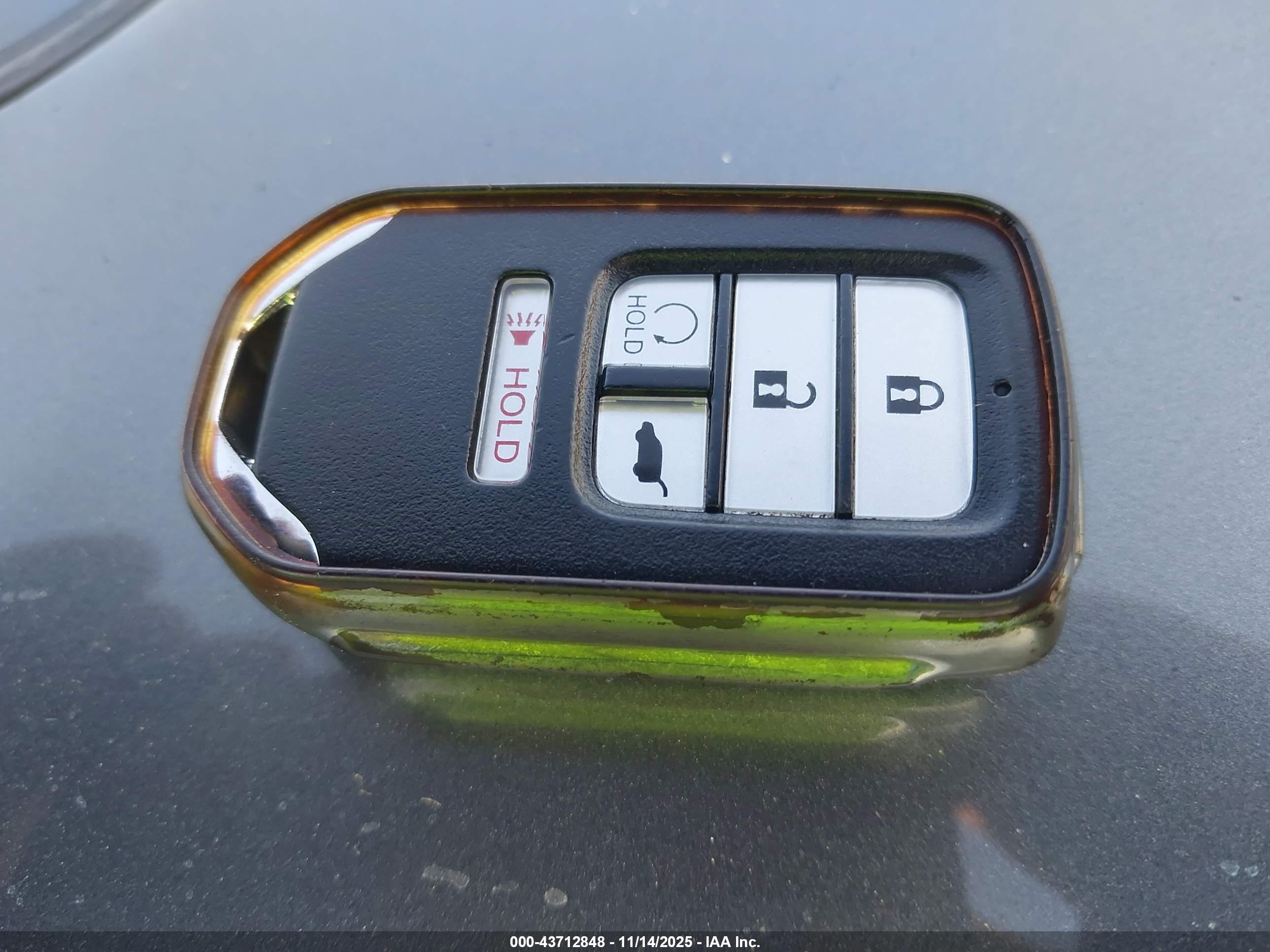 HONDA CIVIC image 11