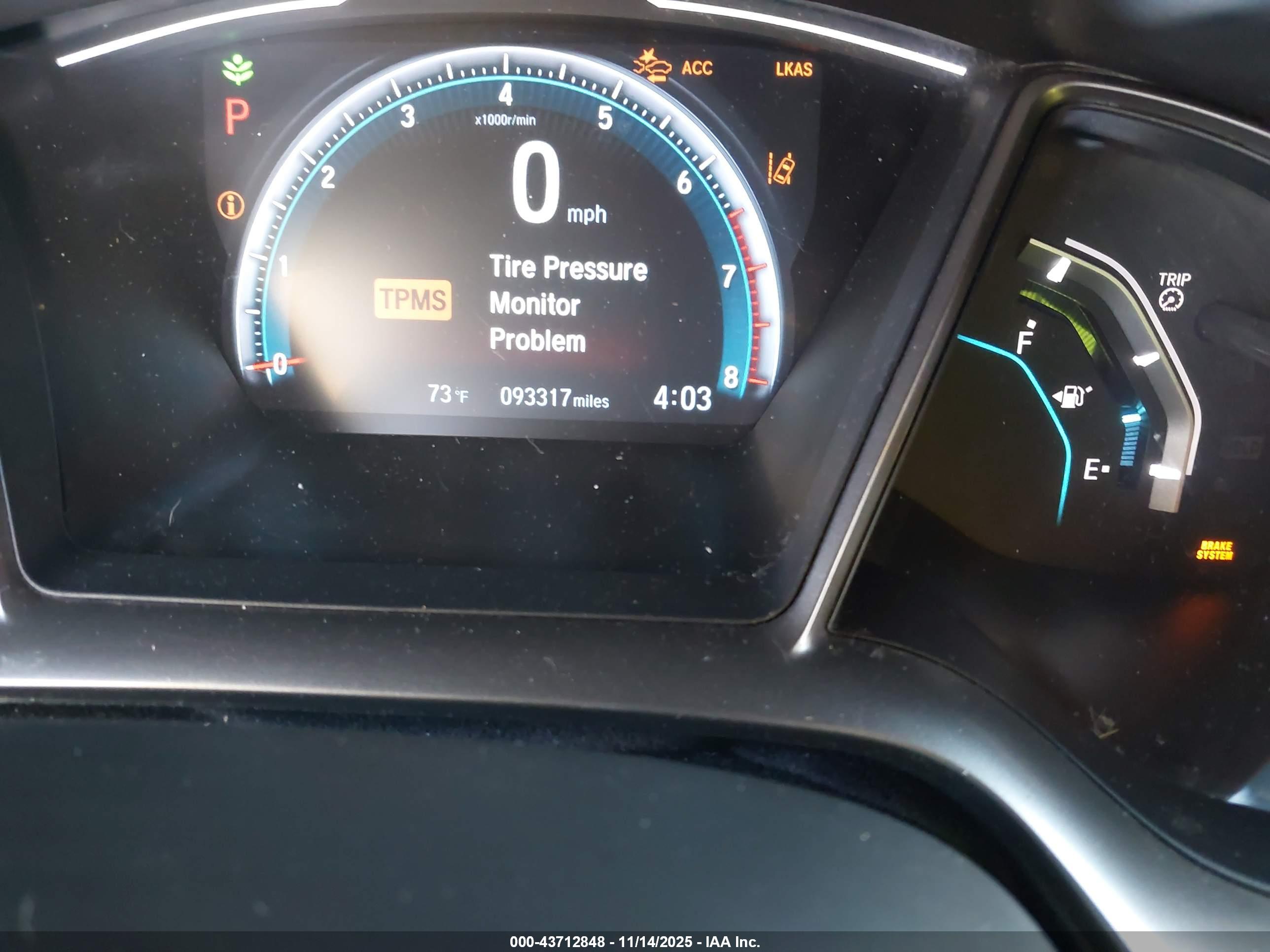 HONDA CIVIC image 7