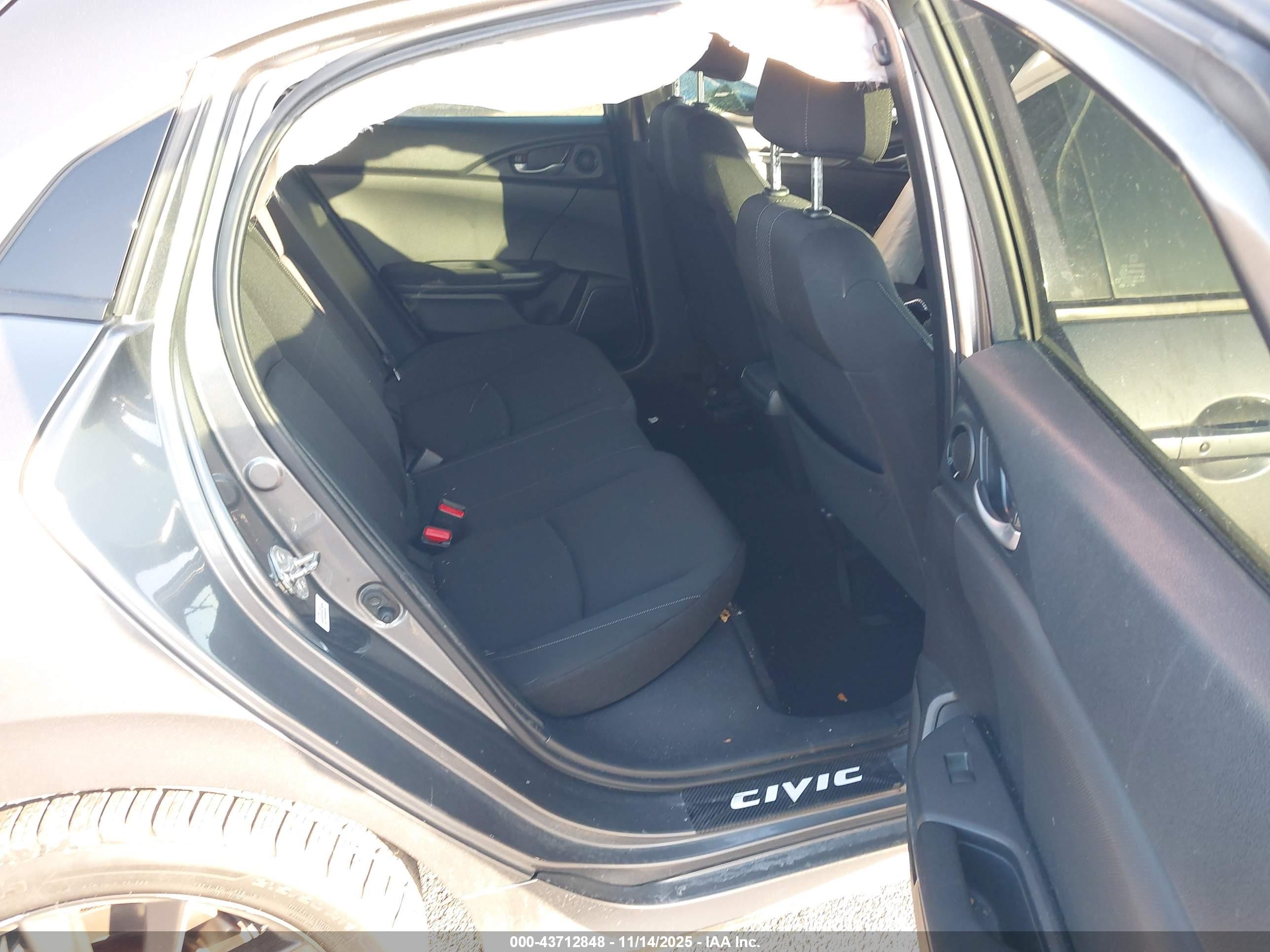 HONDA CIVIC image 8