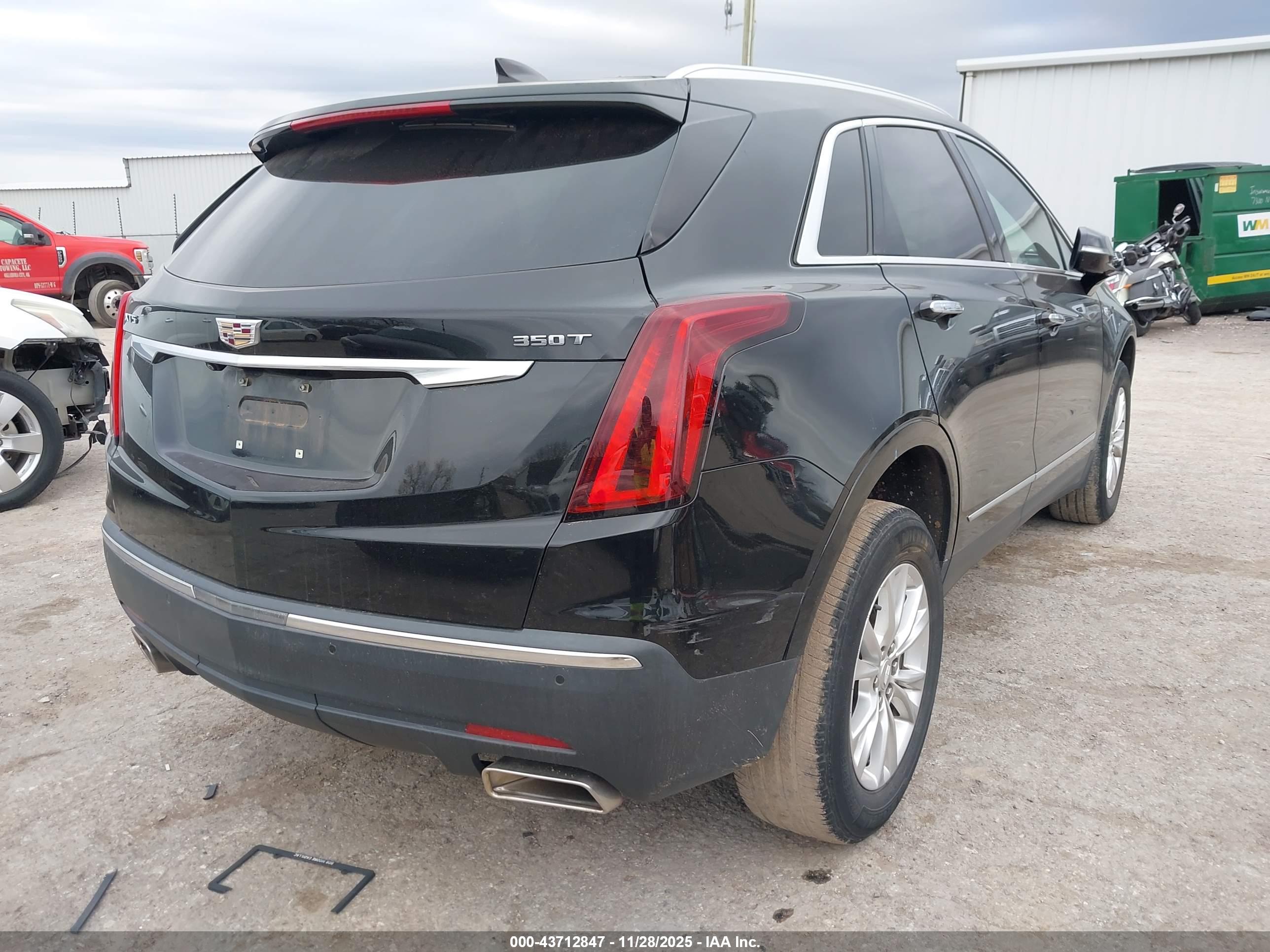 CADILLAC XT5 image 4