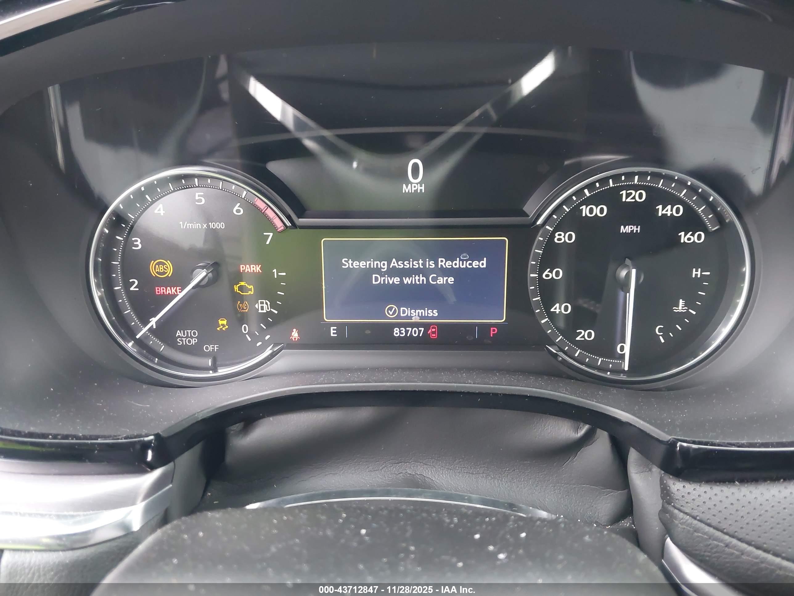 CADILLAC XT5 image 7