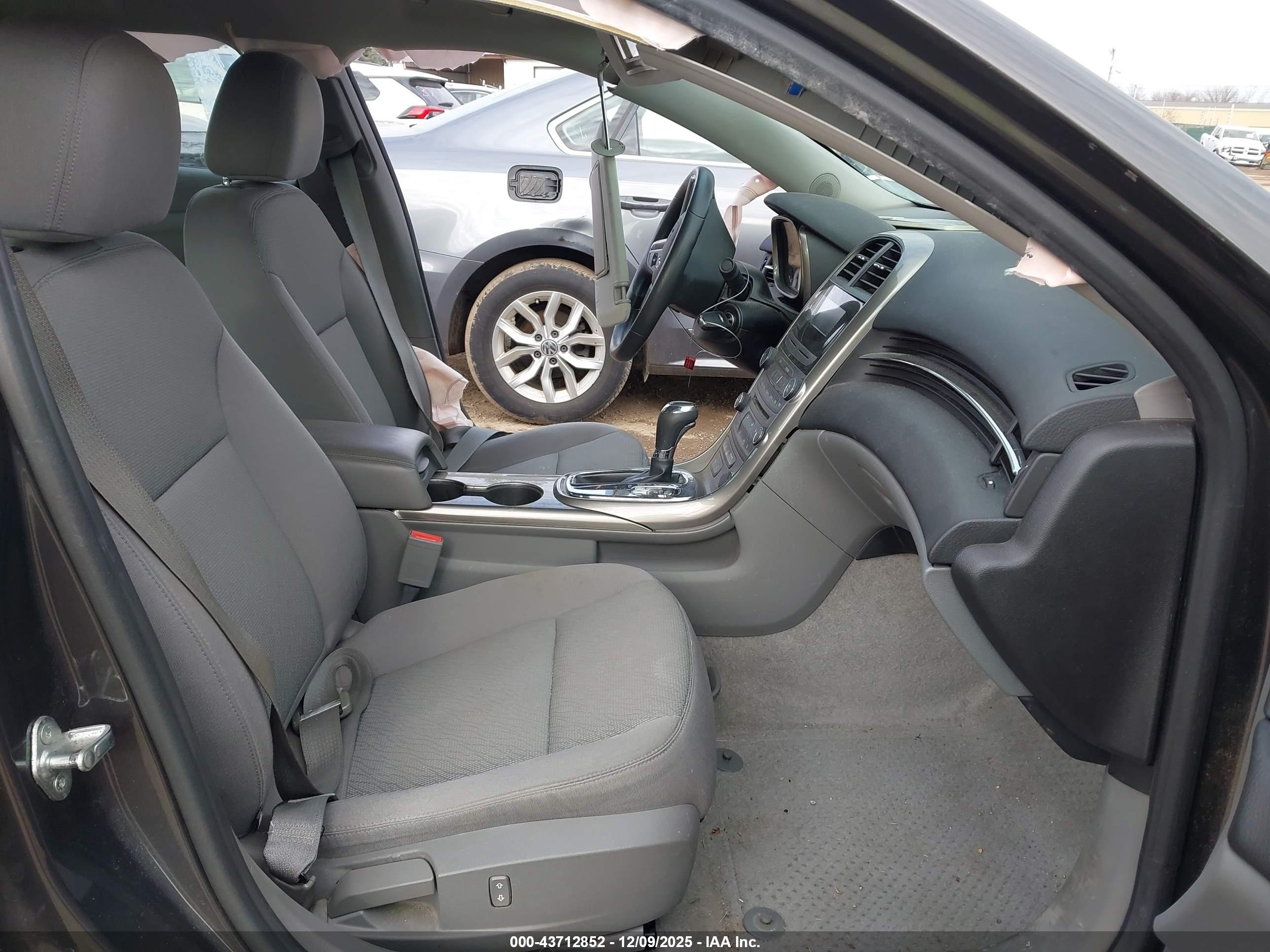 CHEVROLET MALIBU image 5