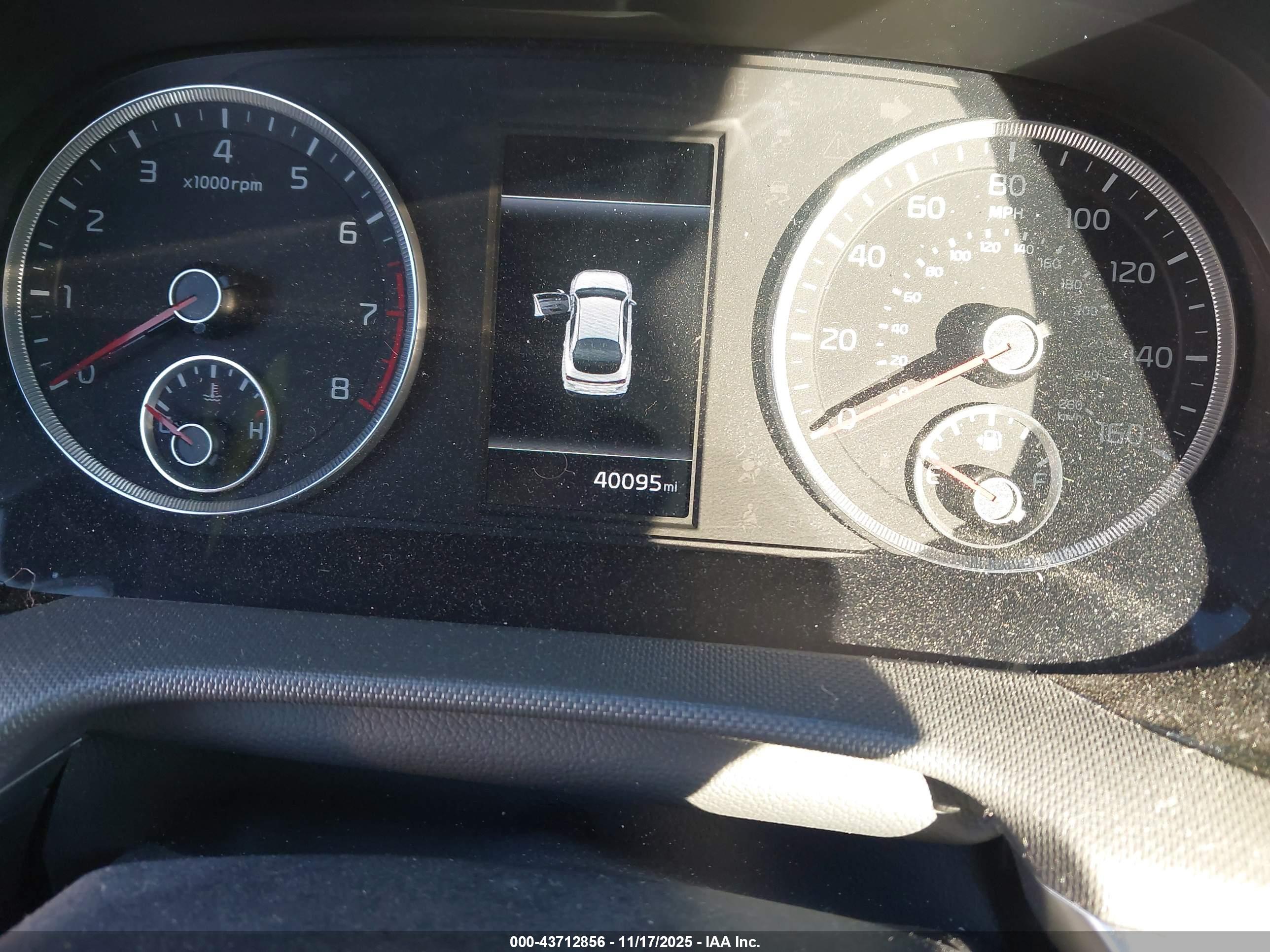 KIA K5 image 7