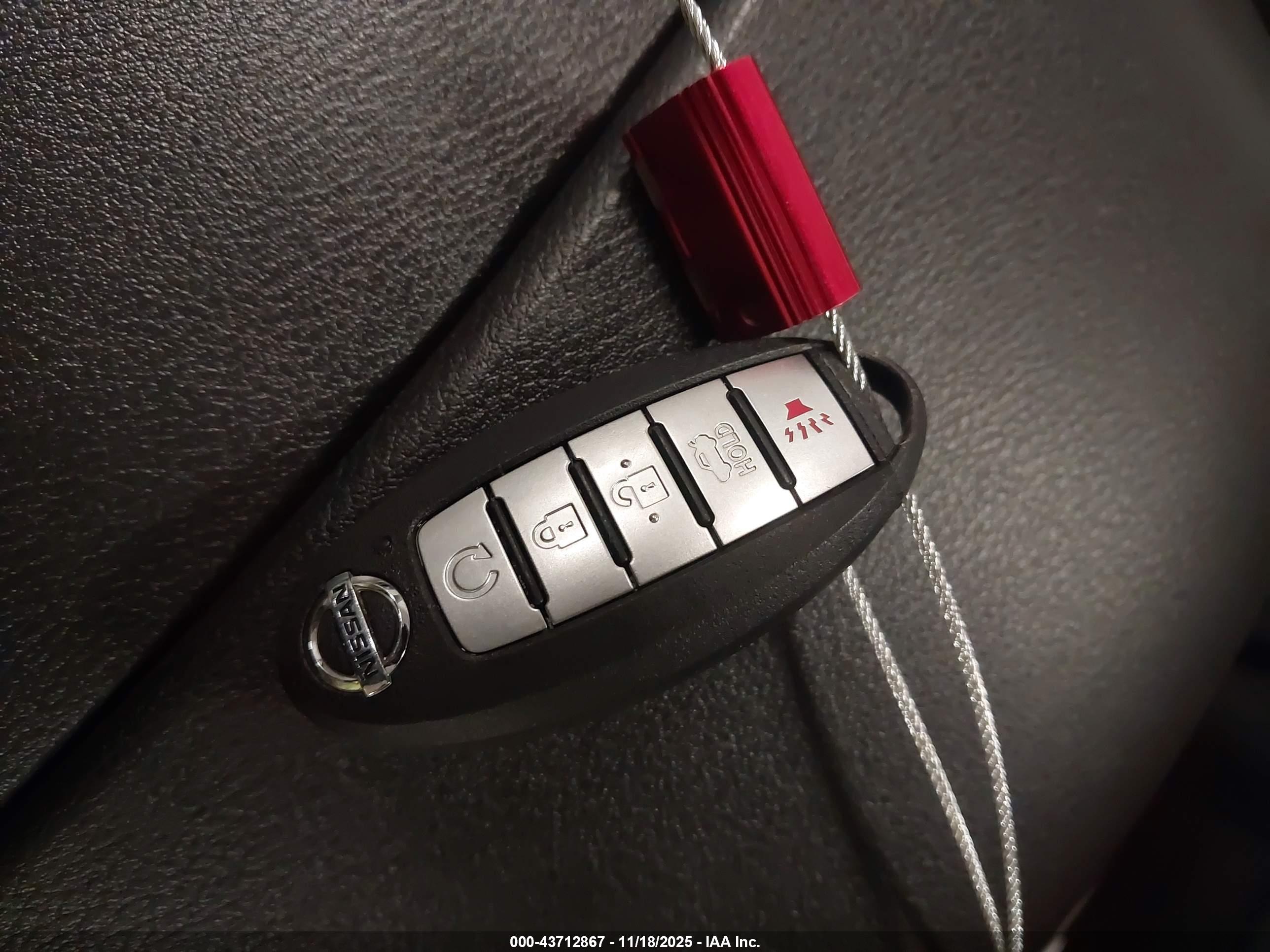 NISSAN ALTIMA image 11