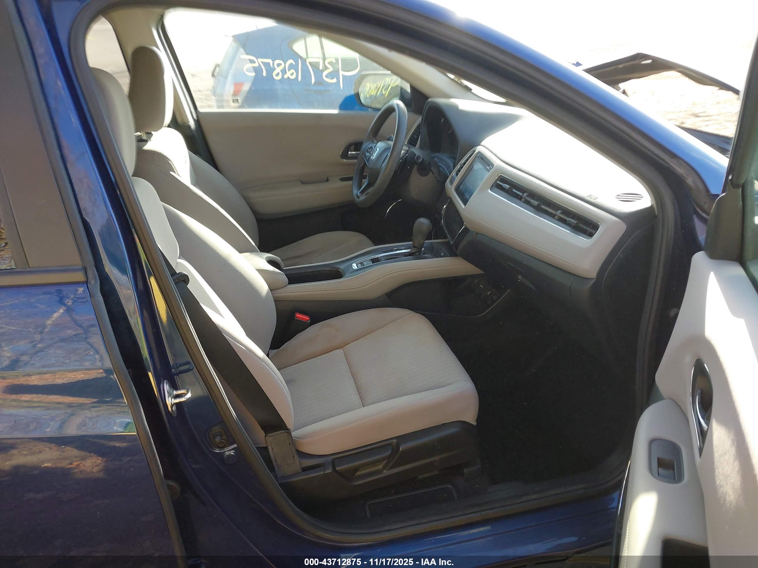 HONDA HR-V image 5