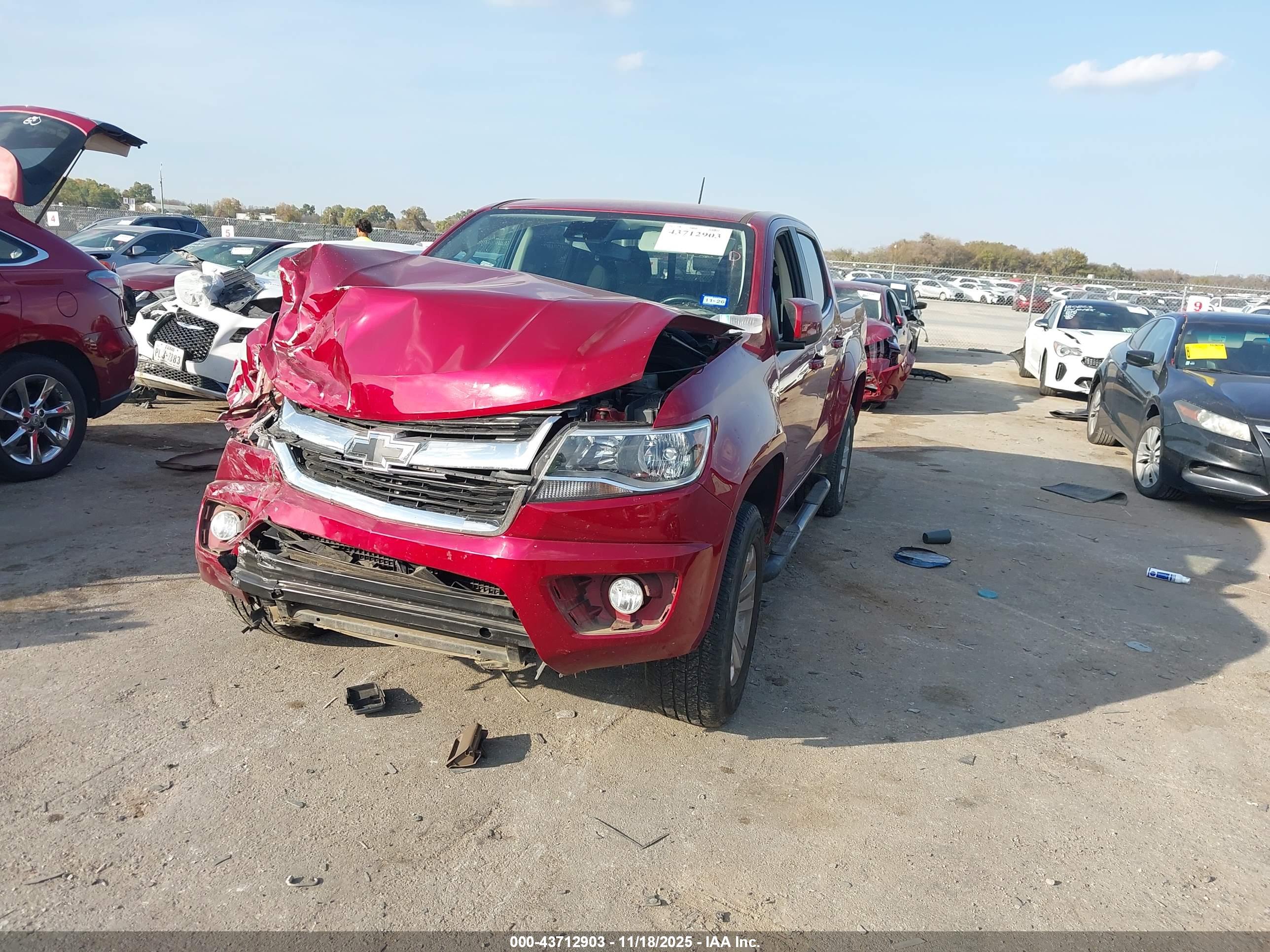 CHEVROLET COLORADO image 2