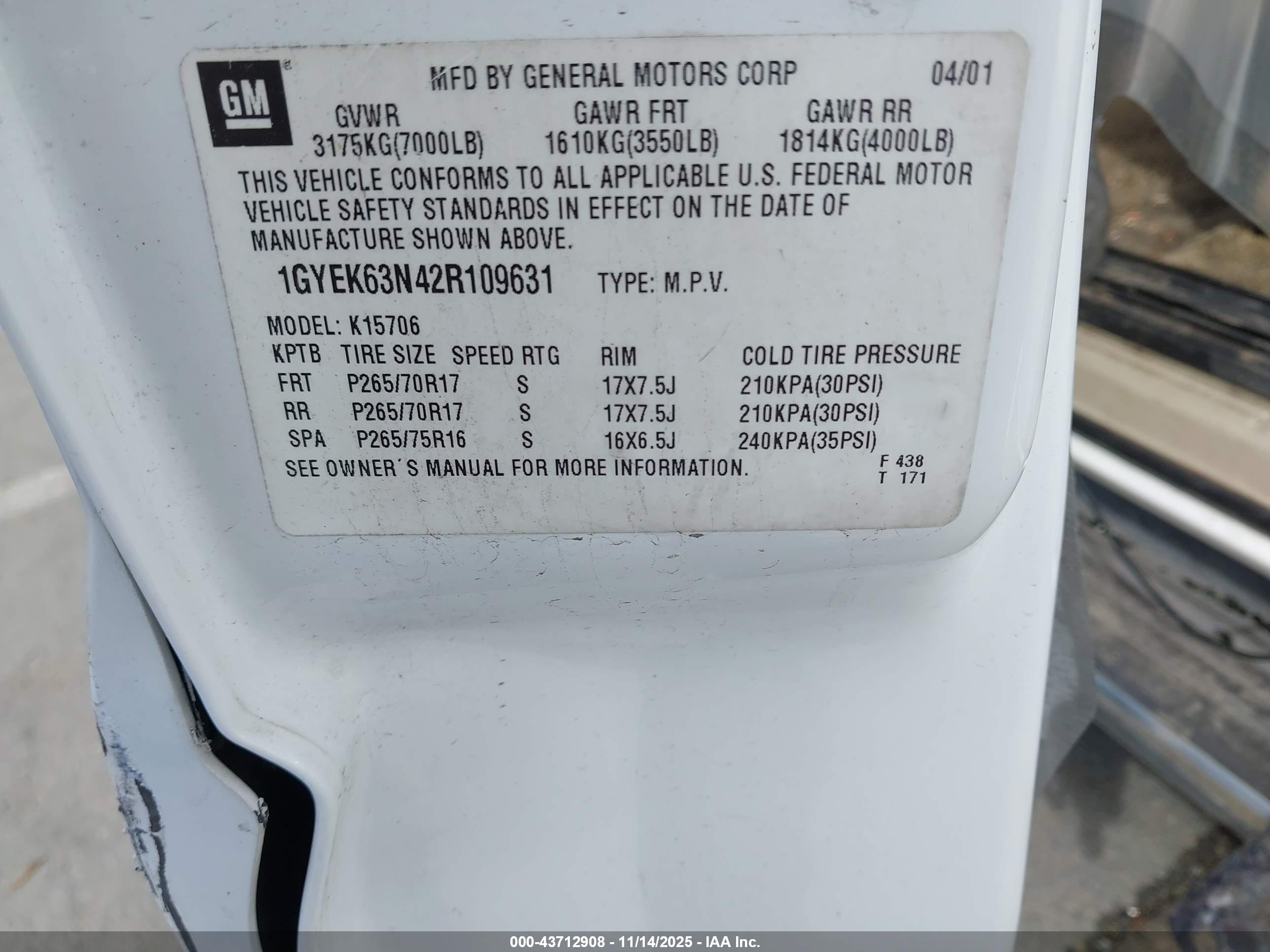 CADILLAC ESCALADE image 9