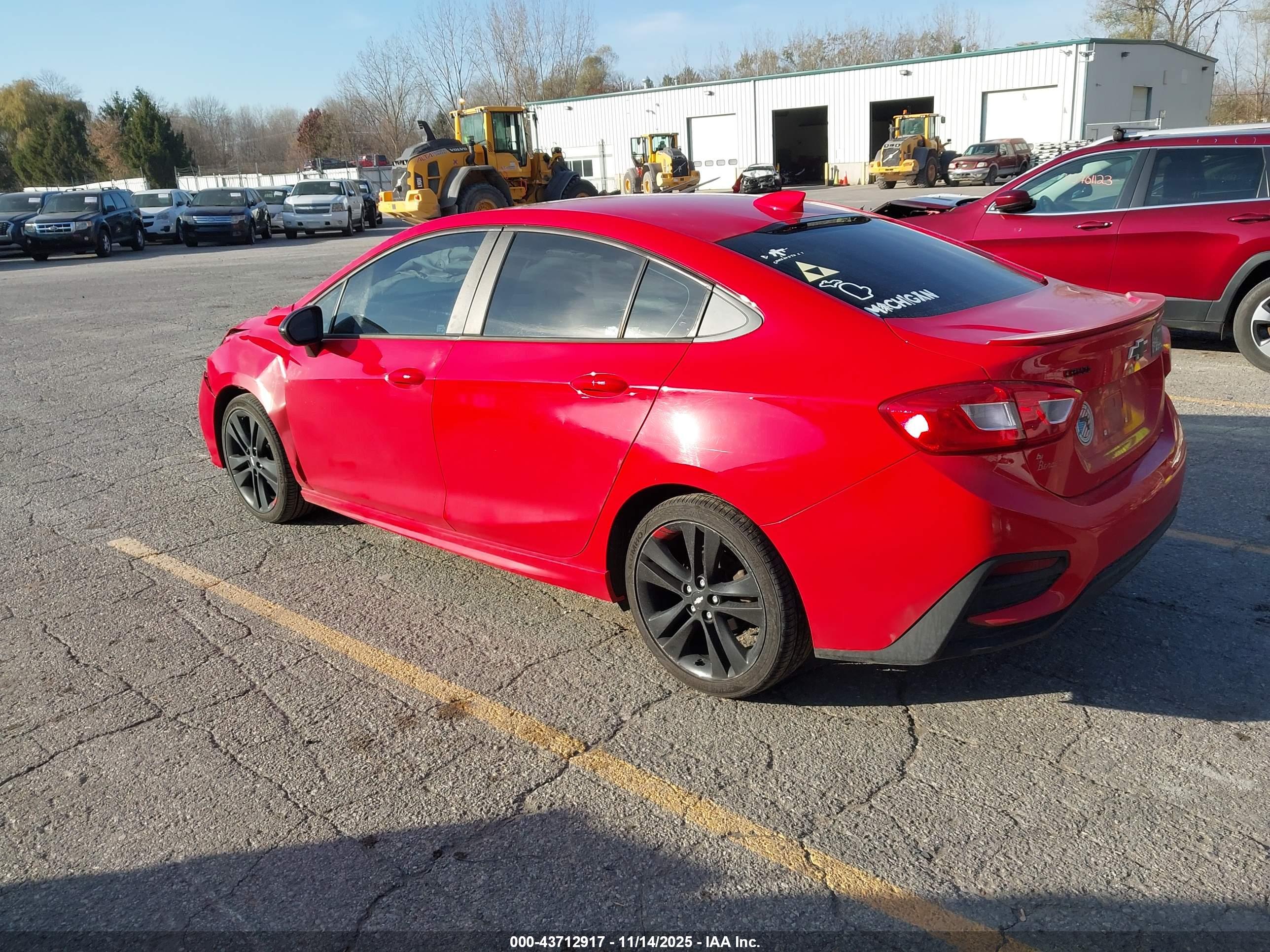 CHEVROLET CRUZE image 3