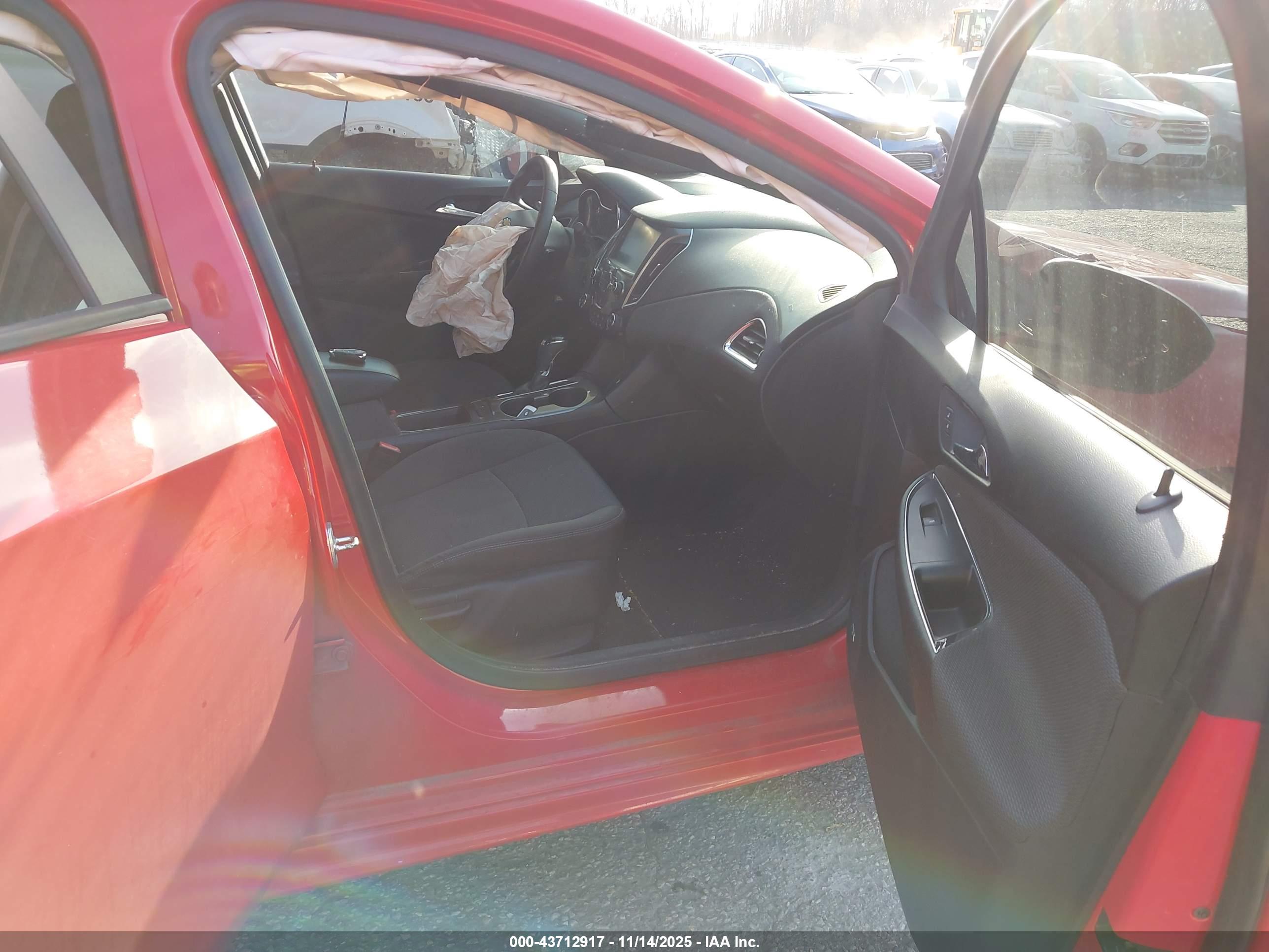 CHEVROLET CRUZE image 5