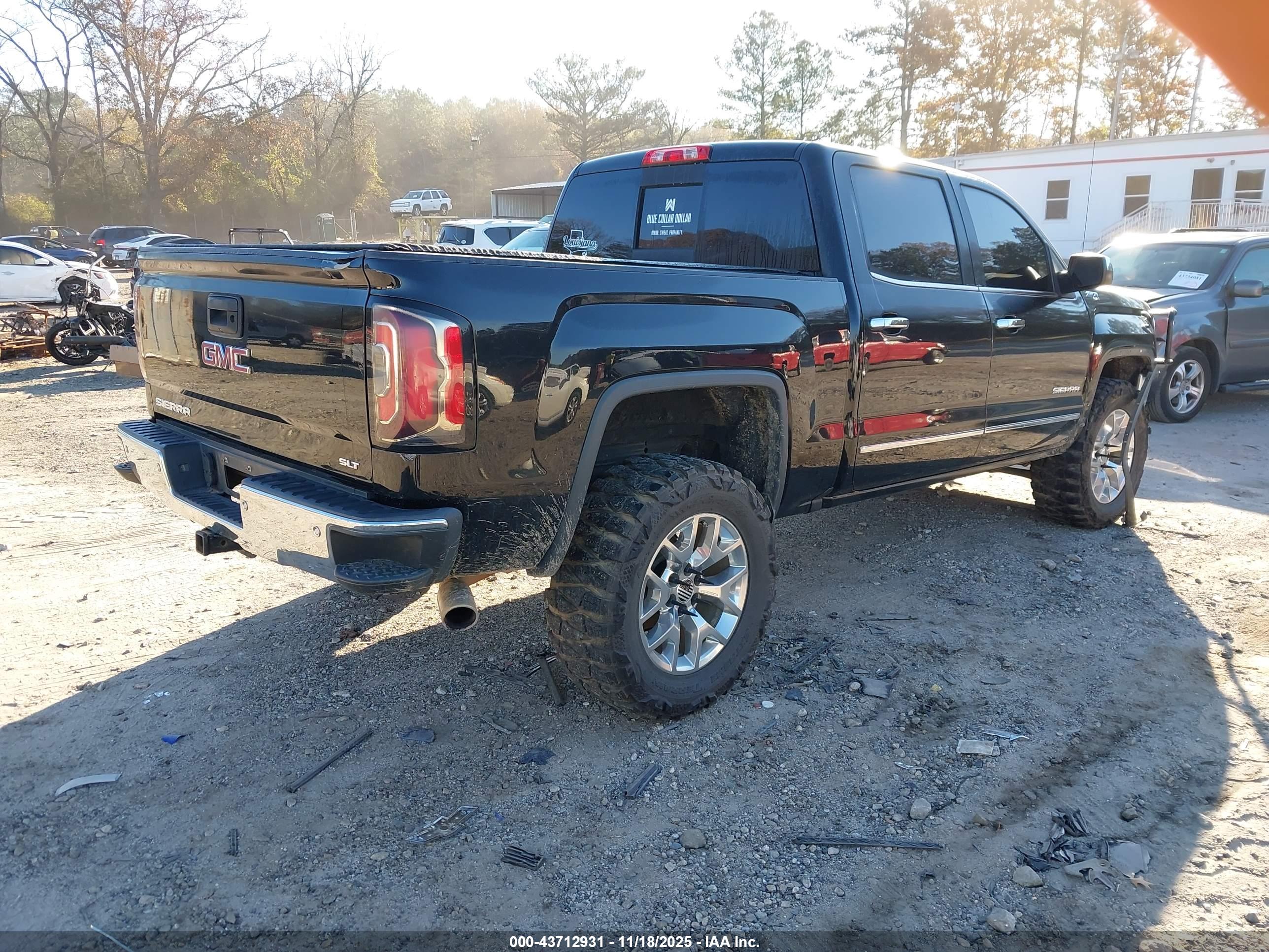 GMC SIERRA image 4