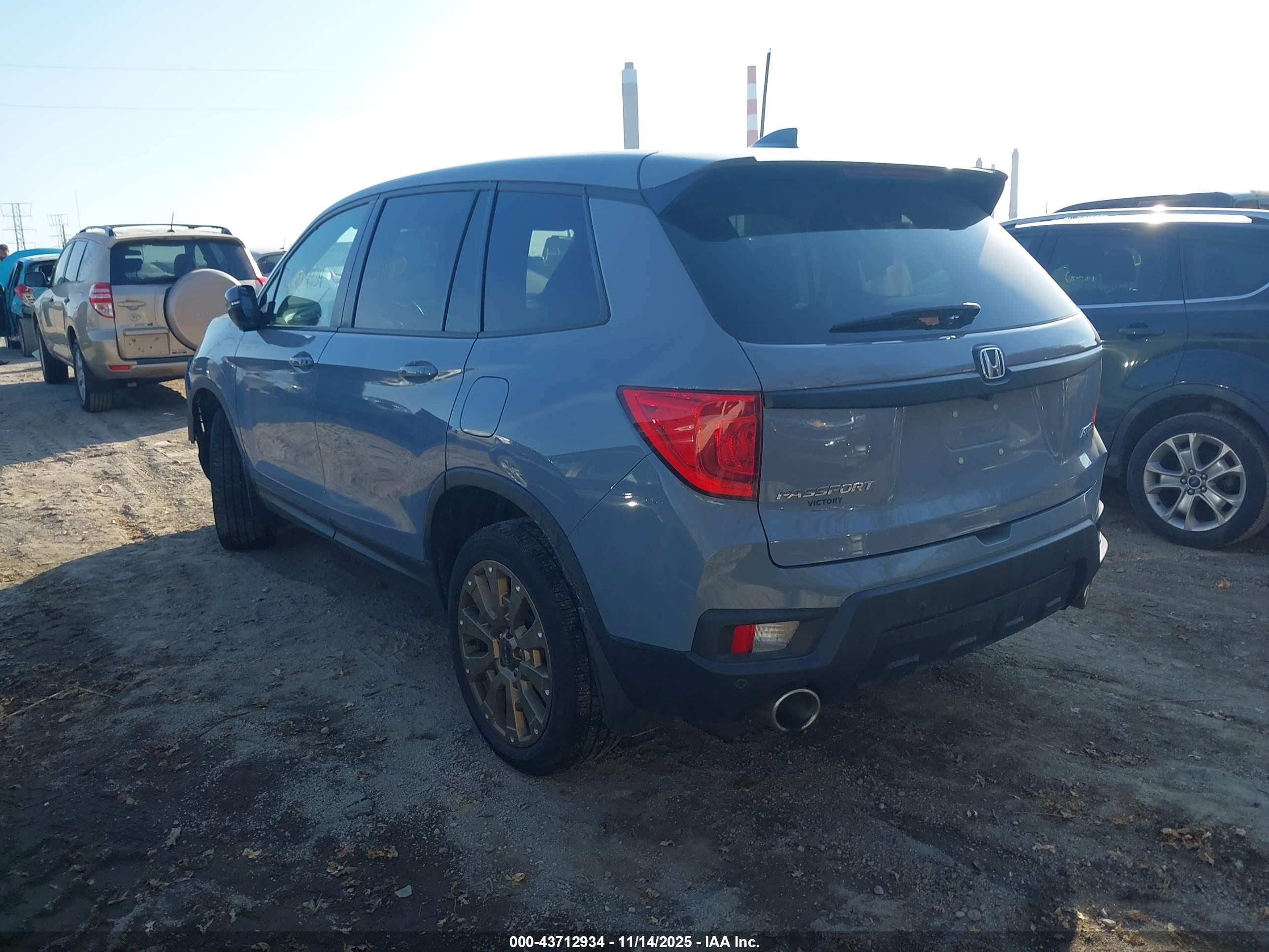 HONDA PASSPORT image 3