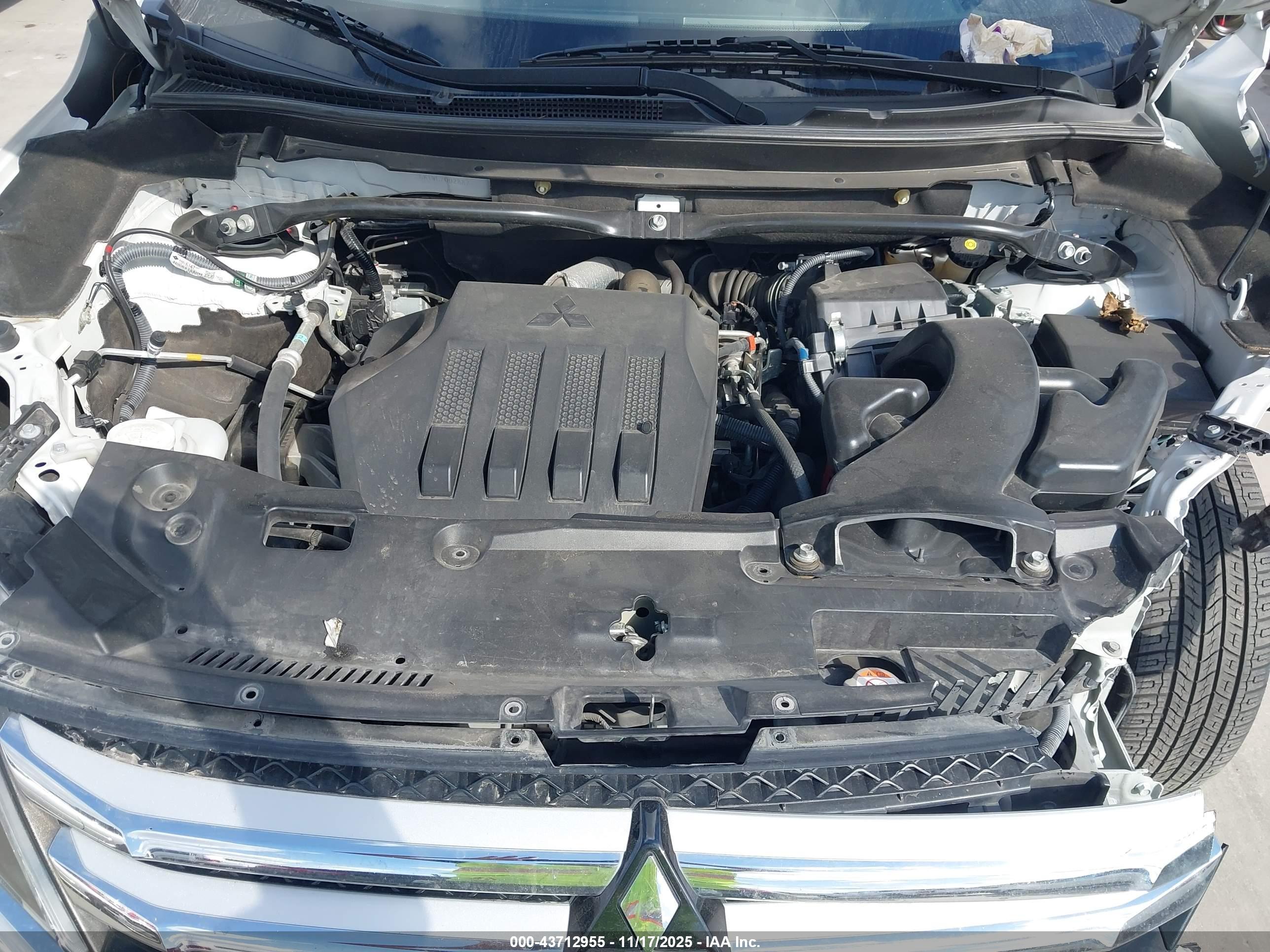 MITSUBISHI ECLIPSE image 10
