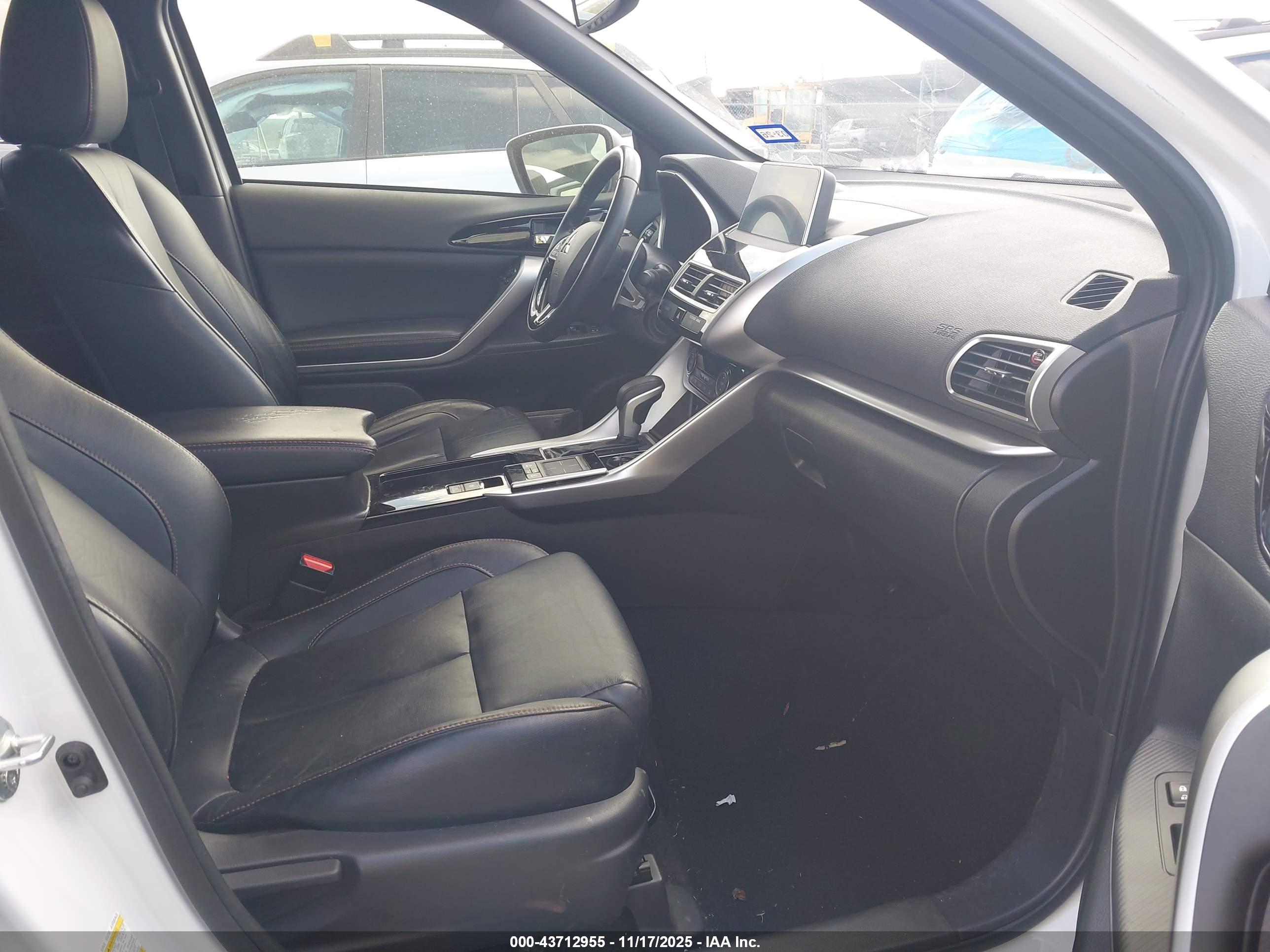 MITSUBISHI ECLIPSE image 5