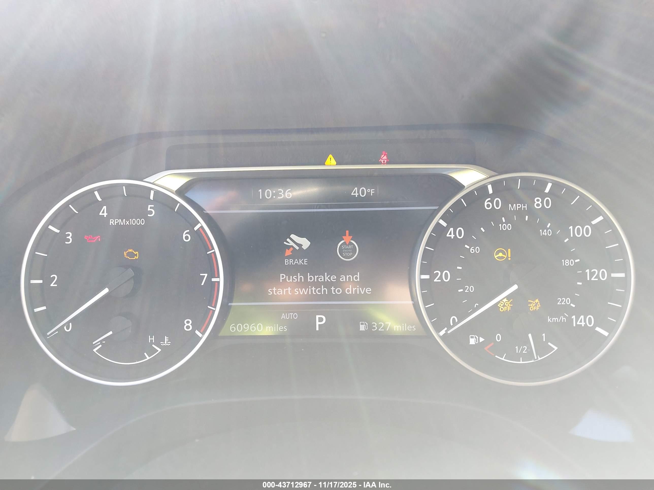 NISSAN ROGUE image 7