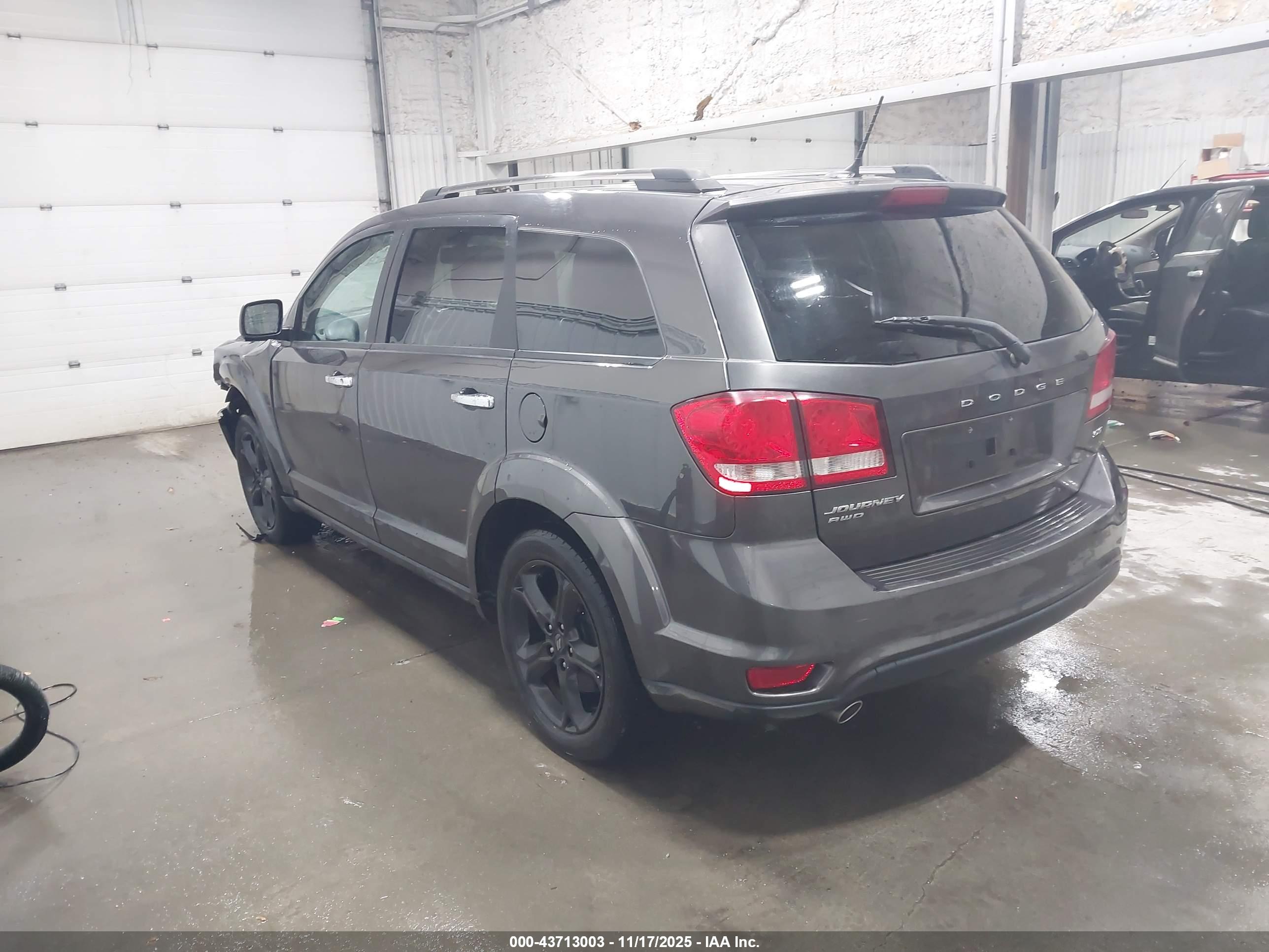 DODGE JOURNEY image 3