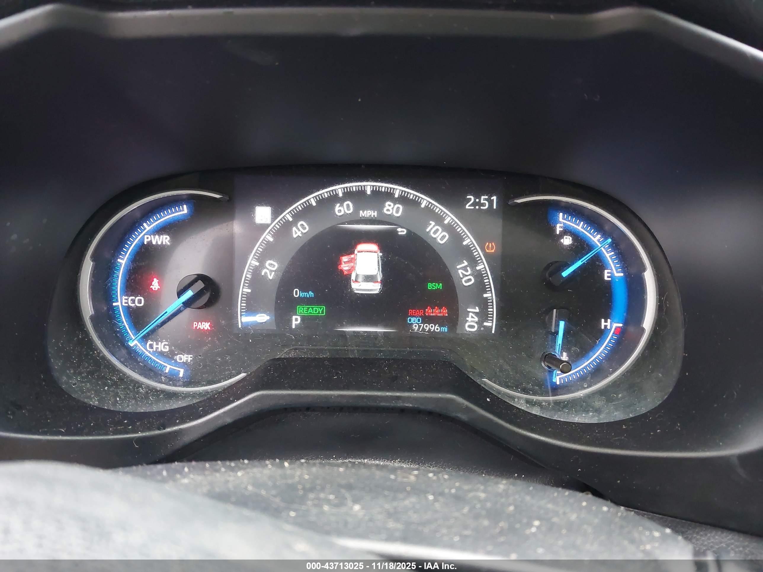 TOYOTA RAV4 image 7