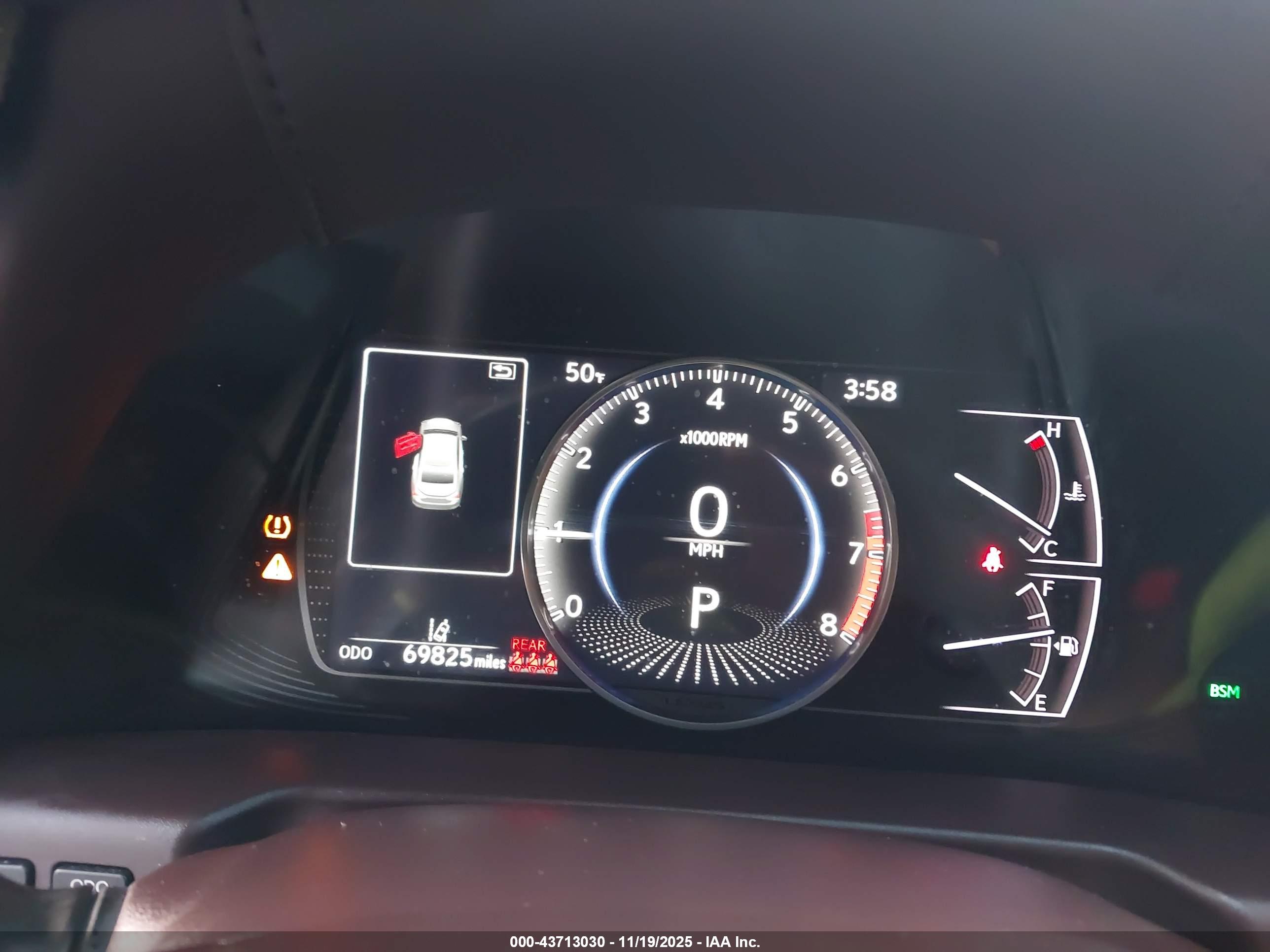 LEXUS ES image 7