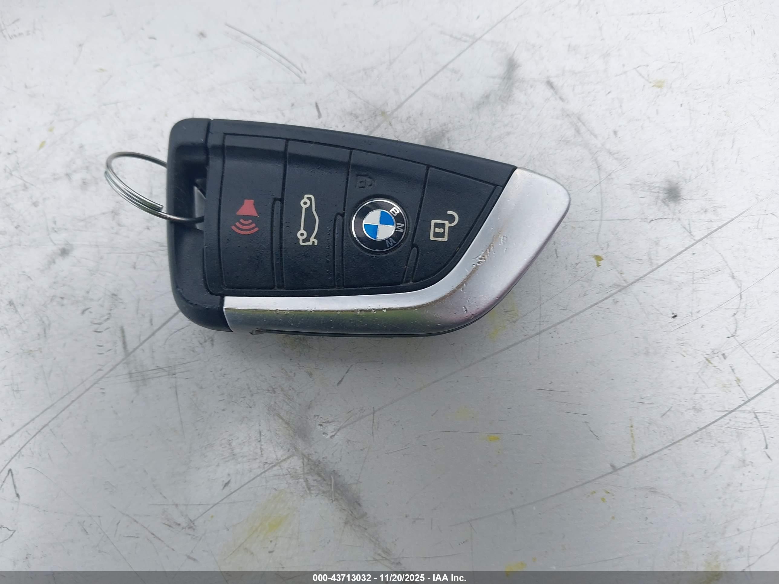 BMW X1 image 11