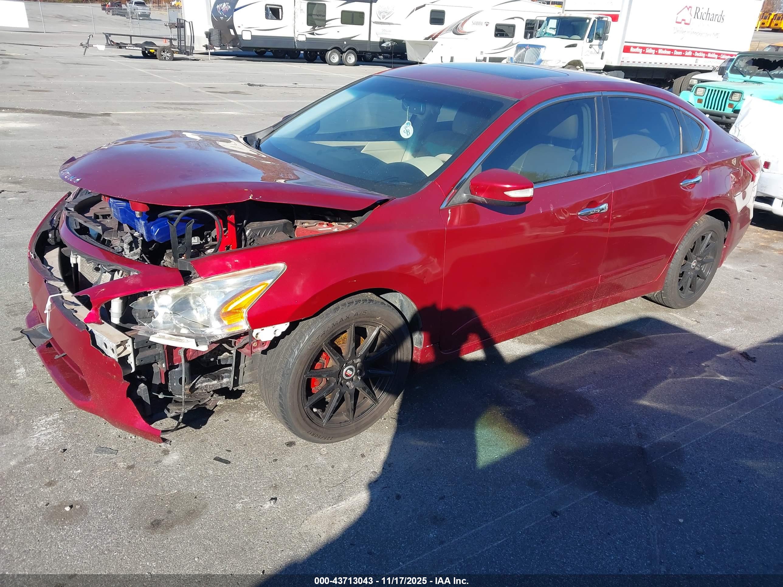 NISSAN ALTIMA image 2