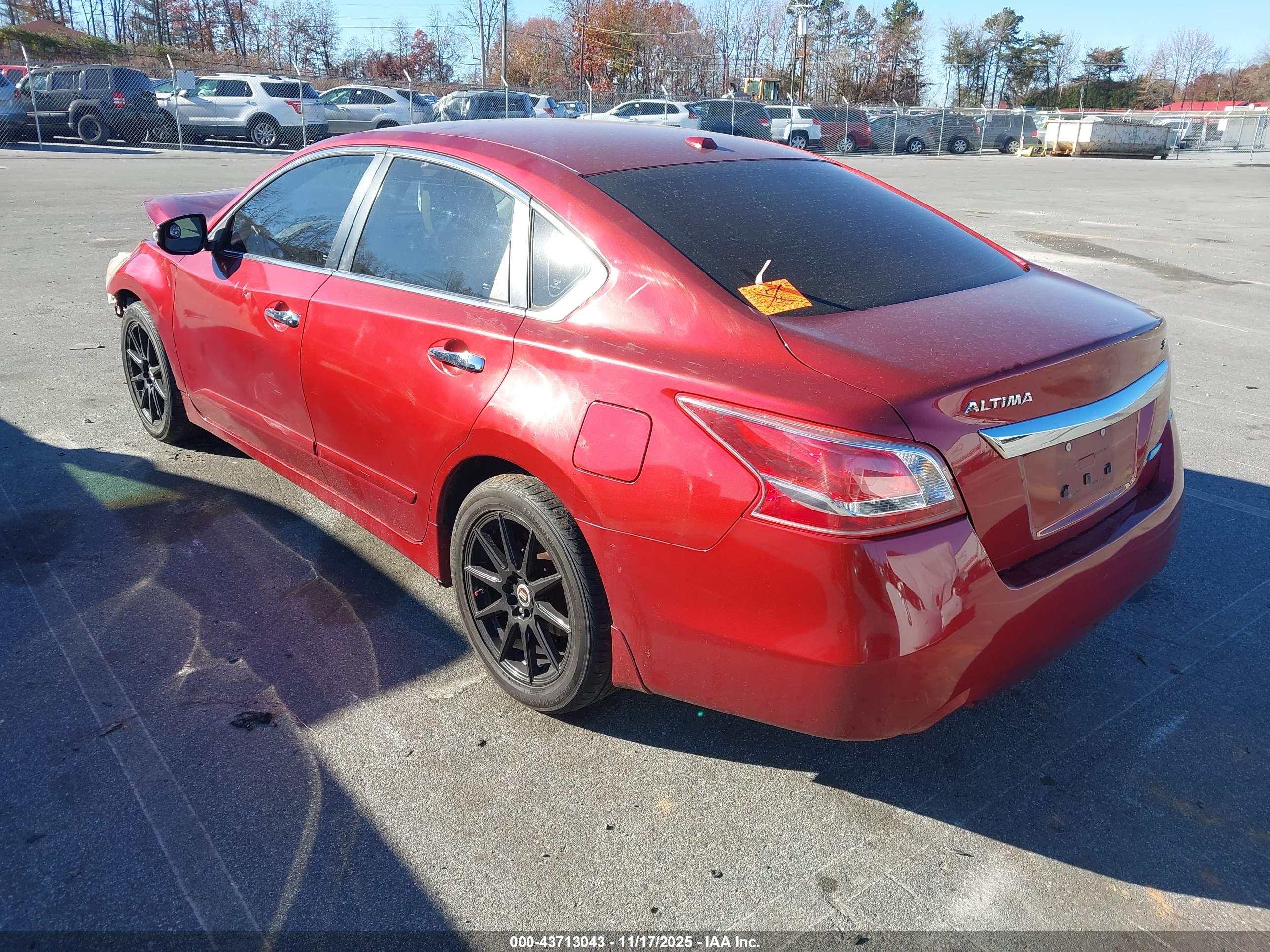 NISSAN ALTIMA image 3