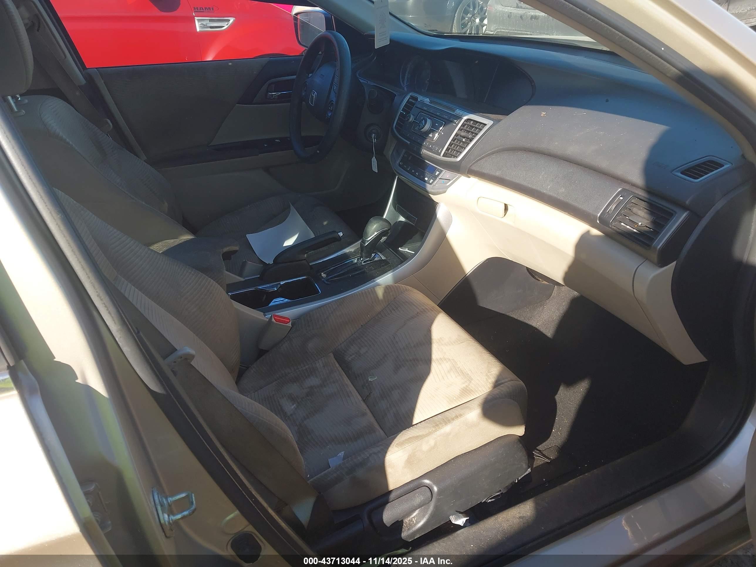 HONDA ACCORD image 5