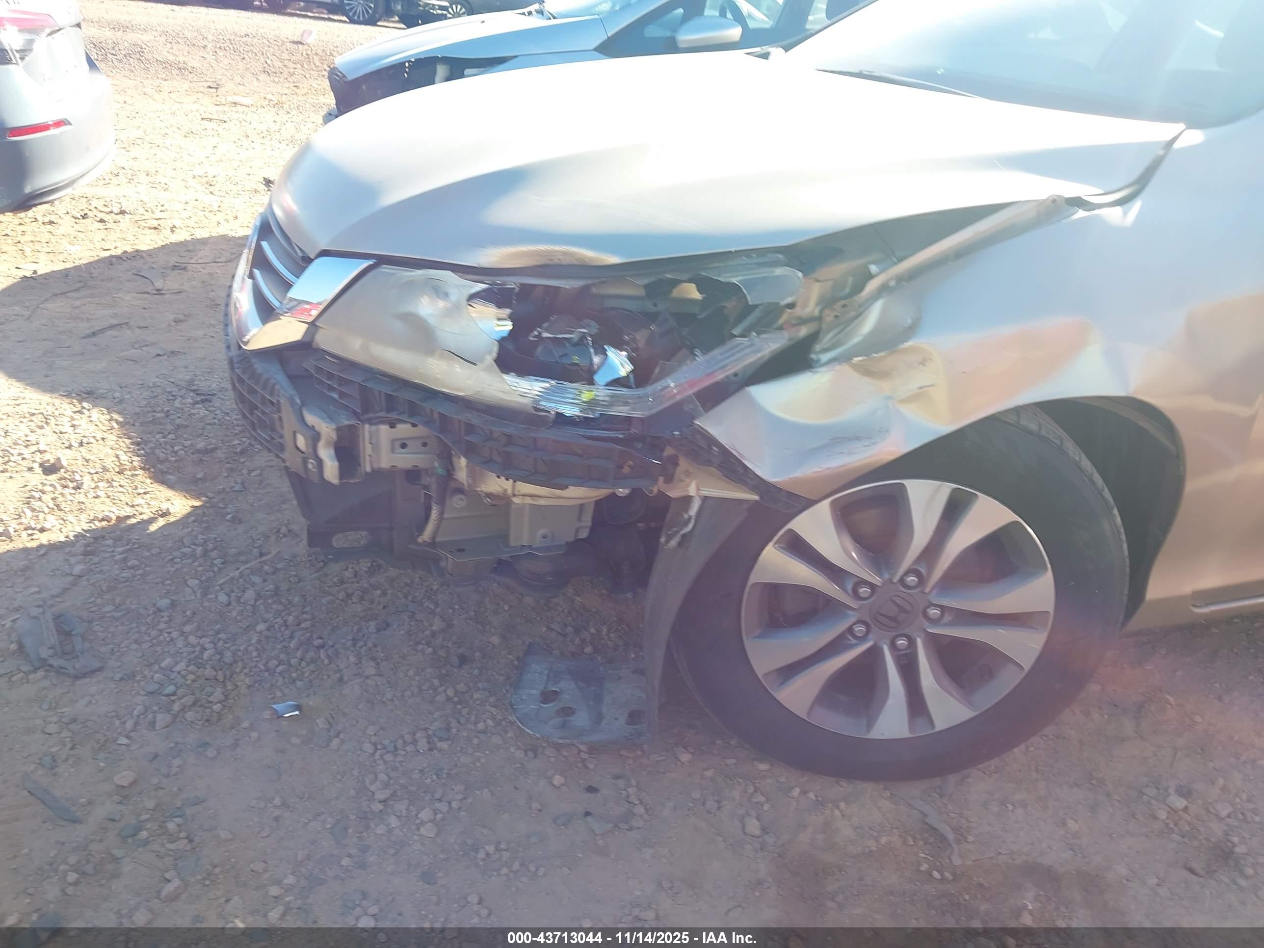 HONDA ACCORD image 6