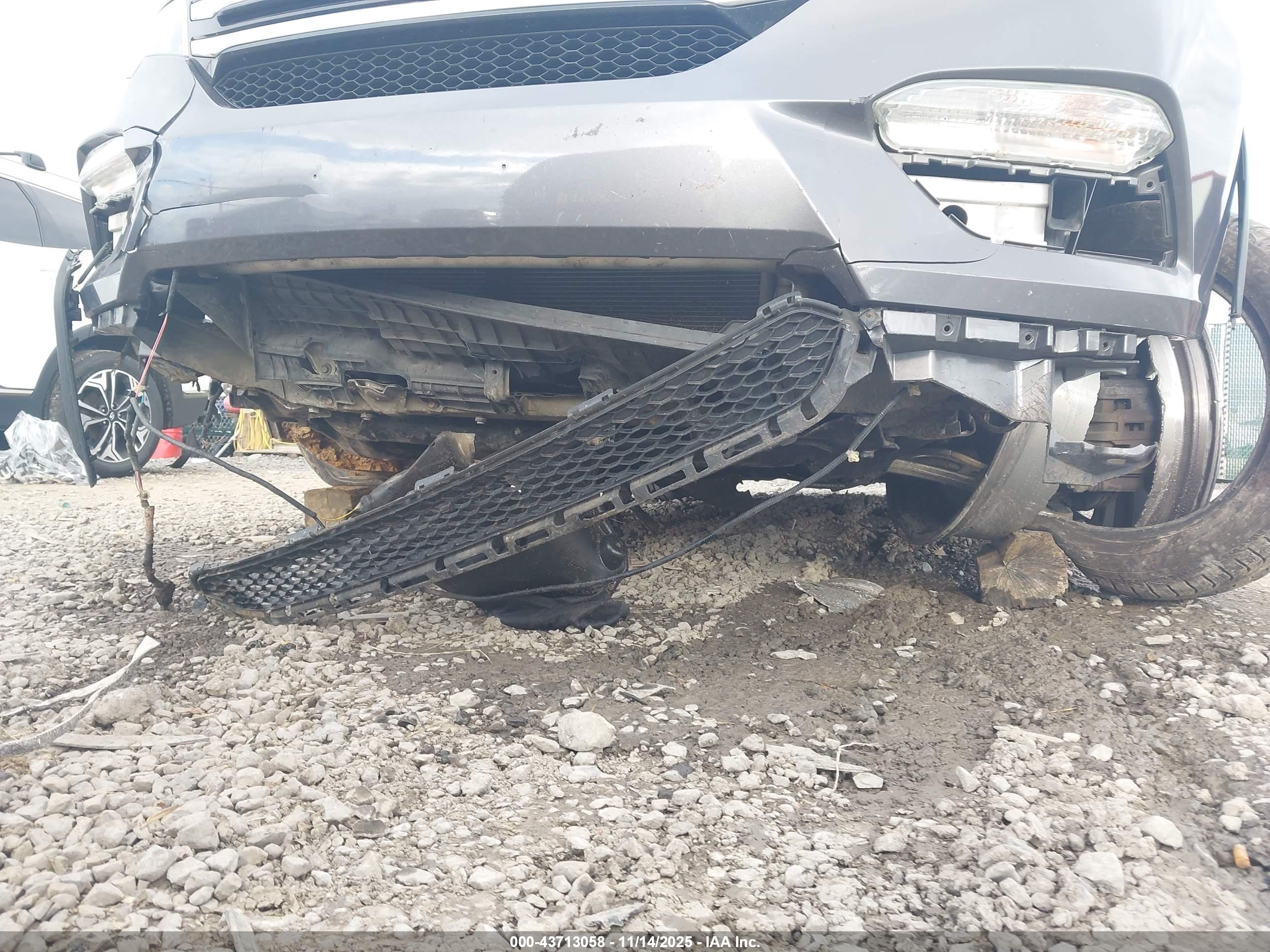 HONDA PILOT image 6