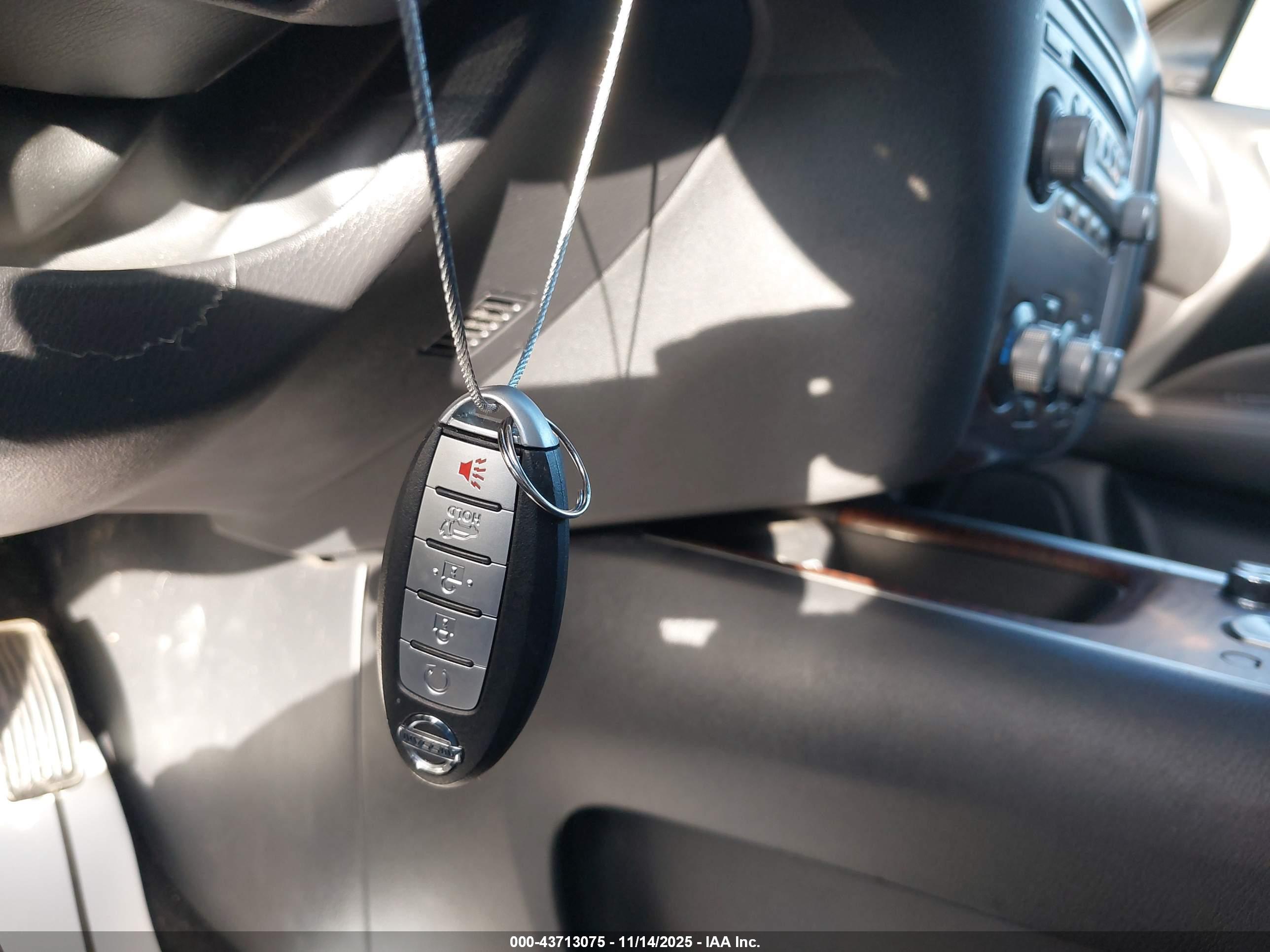 NISSAN PATHFINDER image 11