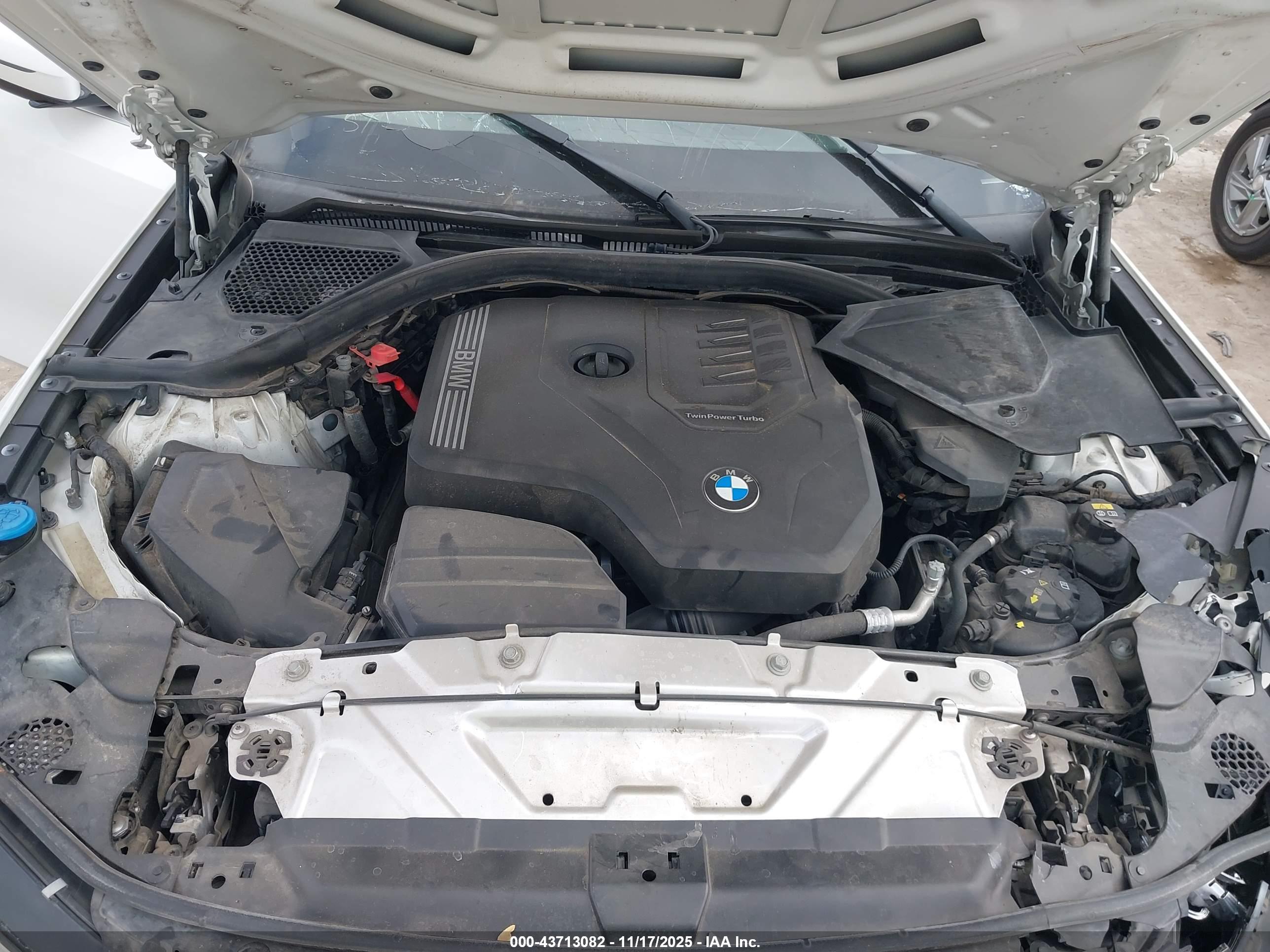 BMW 330I image 10