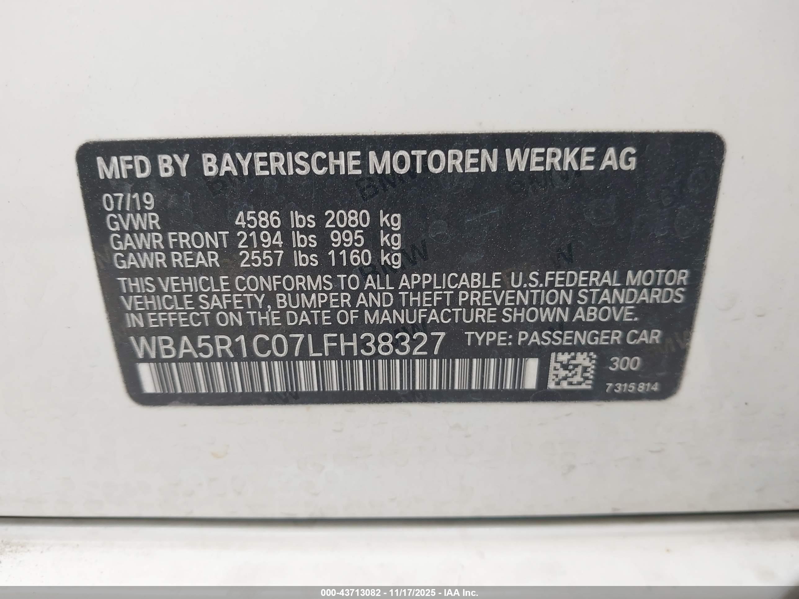 BMW 330I image 9