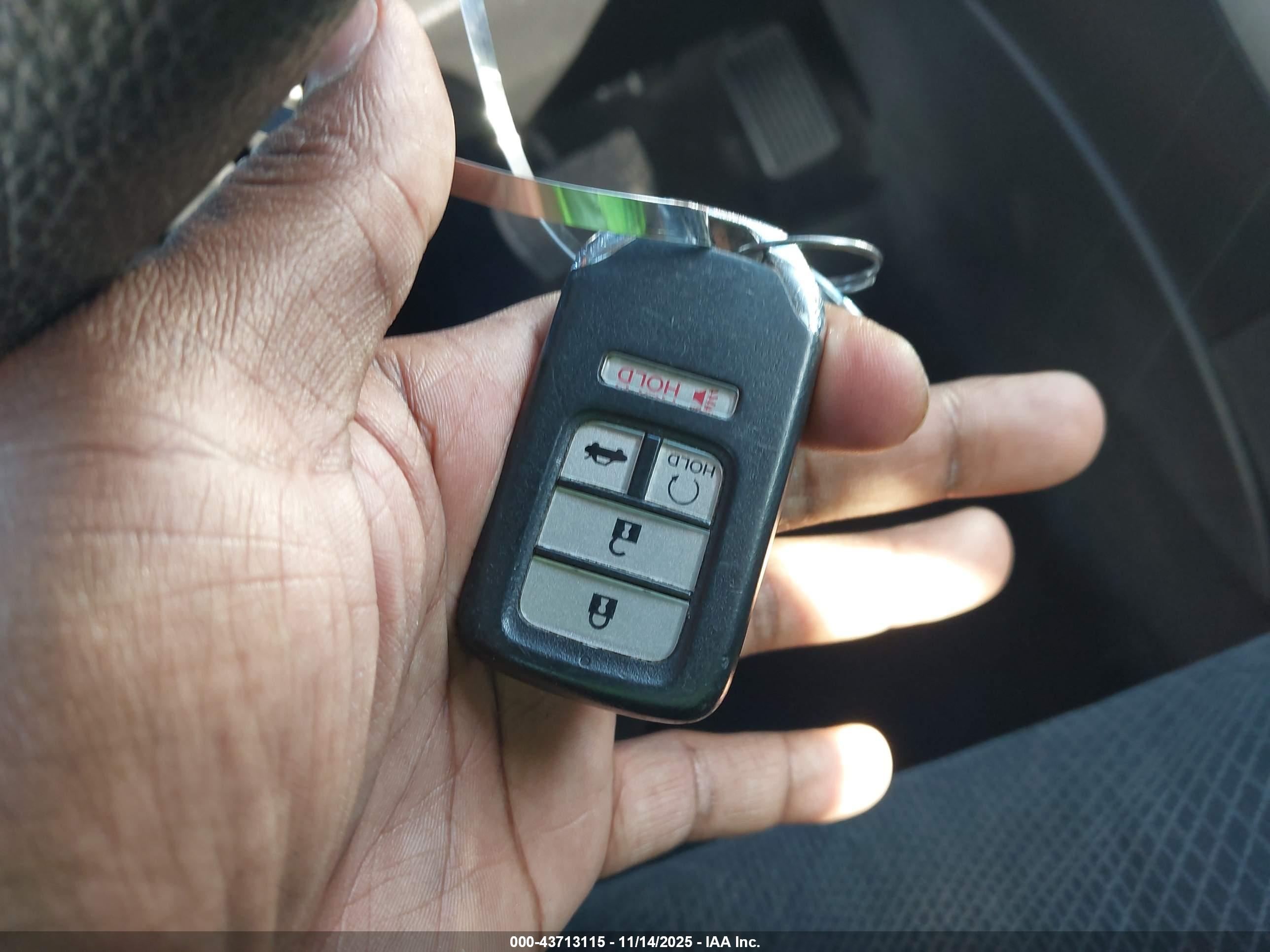 HONDA ACCORD image 11