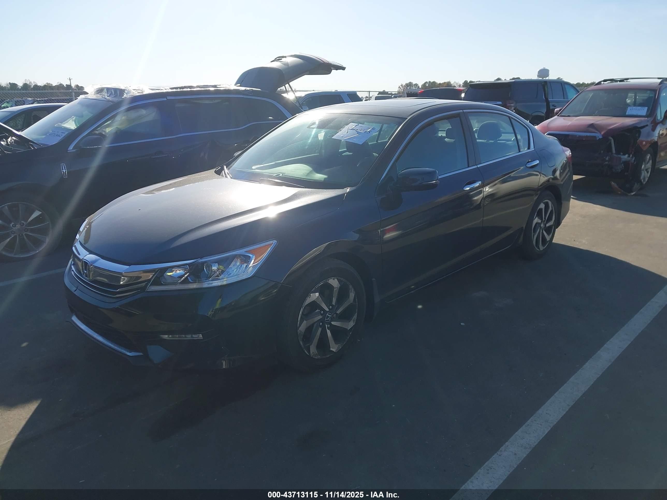HONDA ACCORD image 2