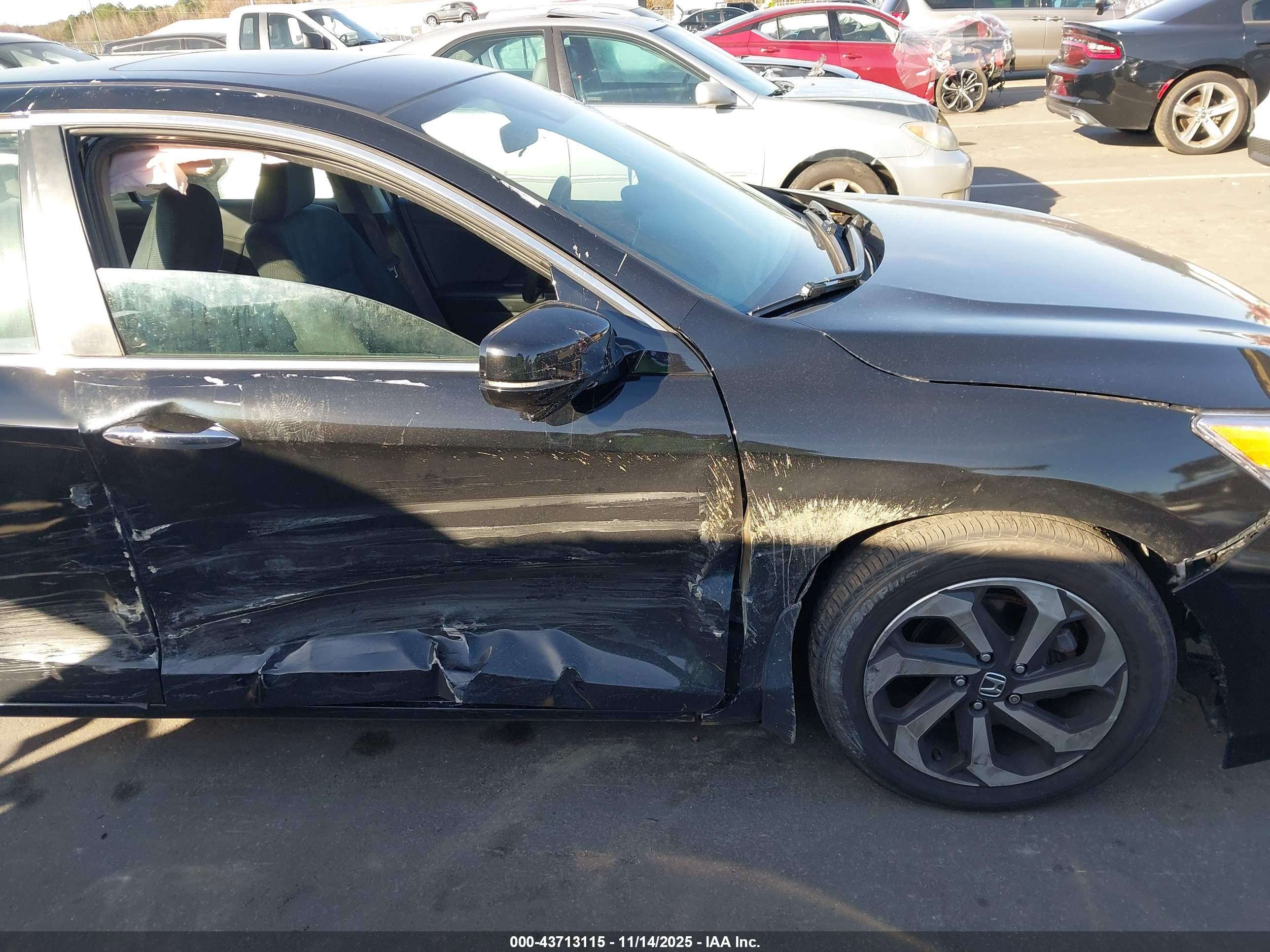 HONDA ACCORD image 6