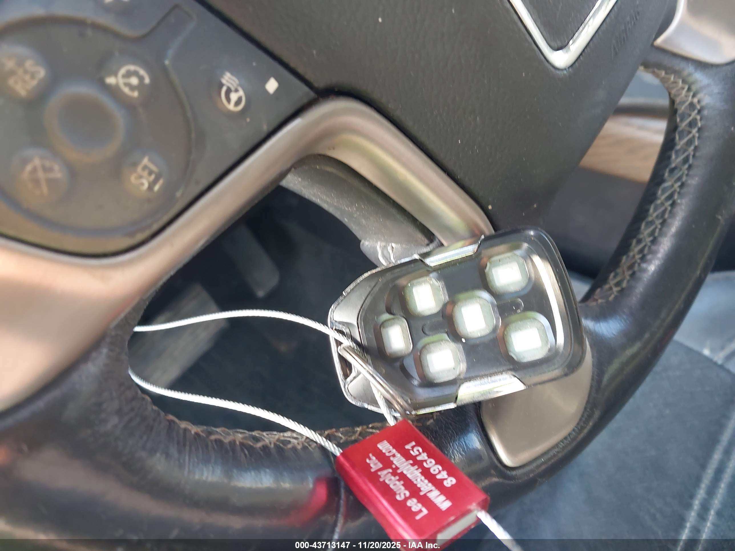 GMC YUKON image 11