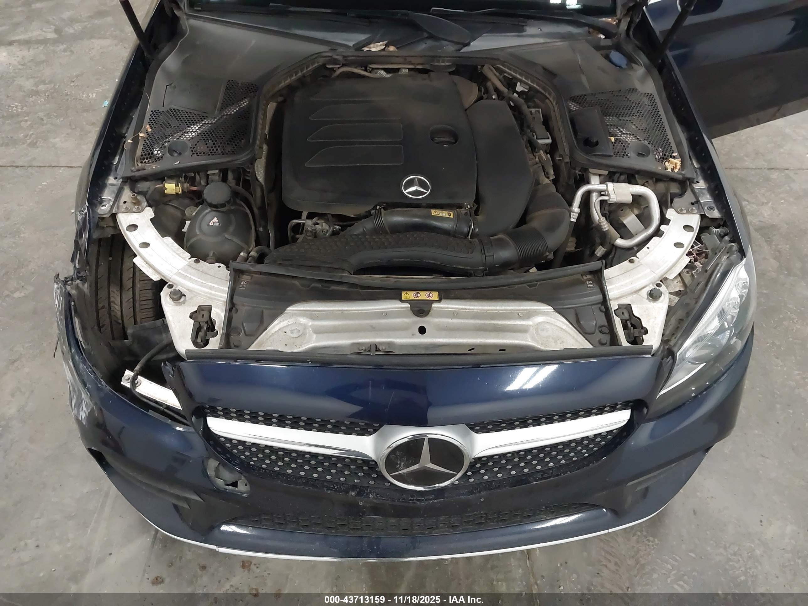 MERCEDES-BENZ C image 10