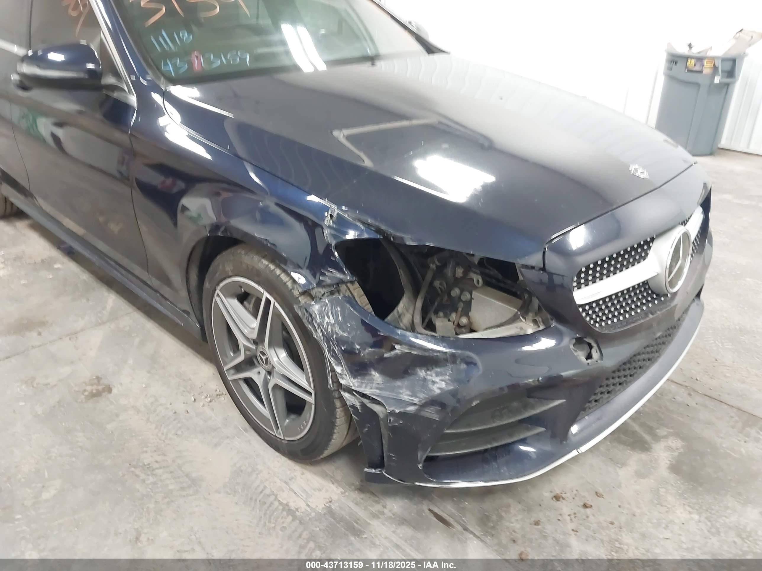 MERCEDES-BENZ C image 6