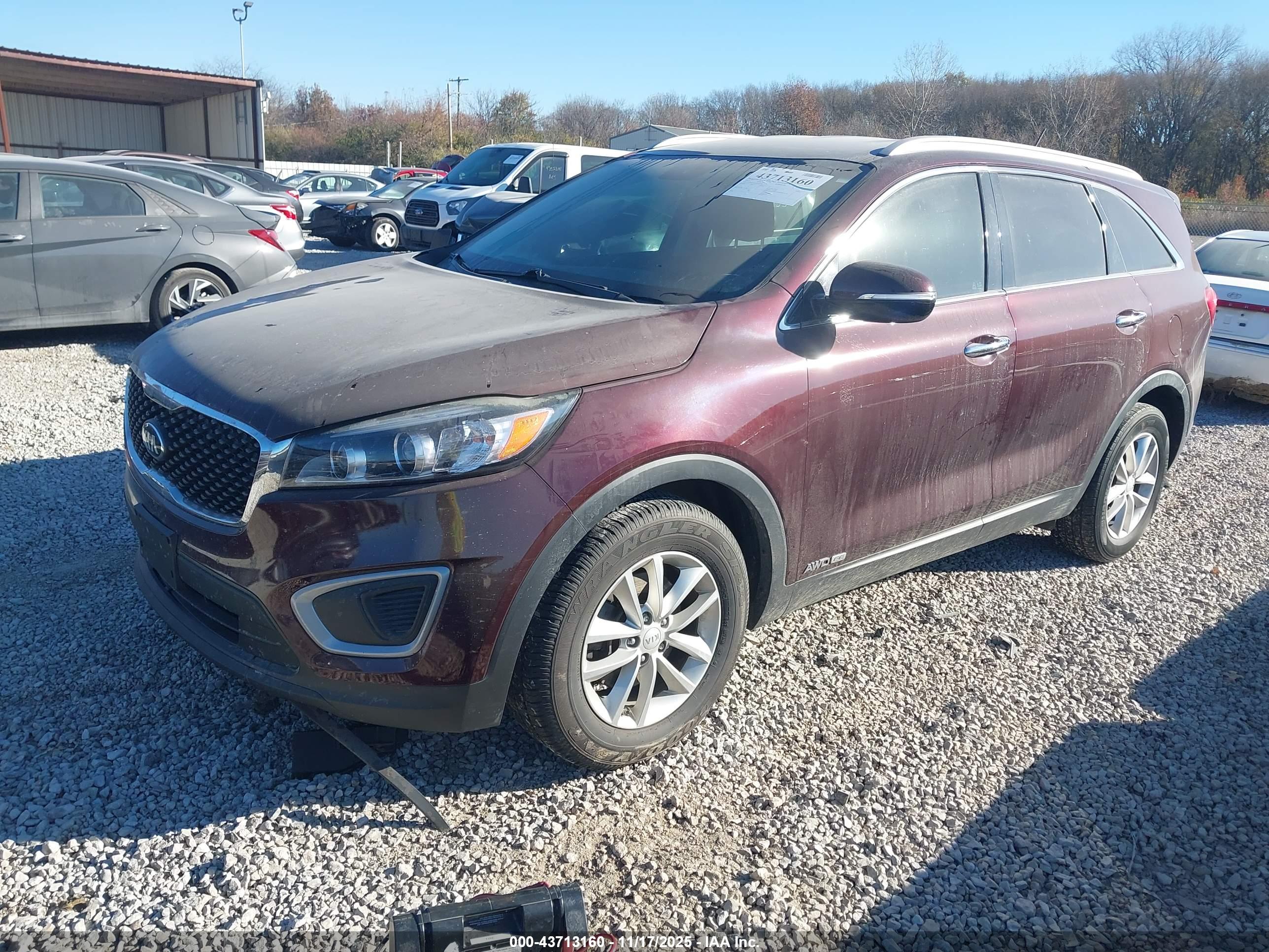 KIA SORENTO image 2