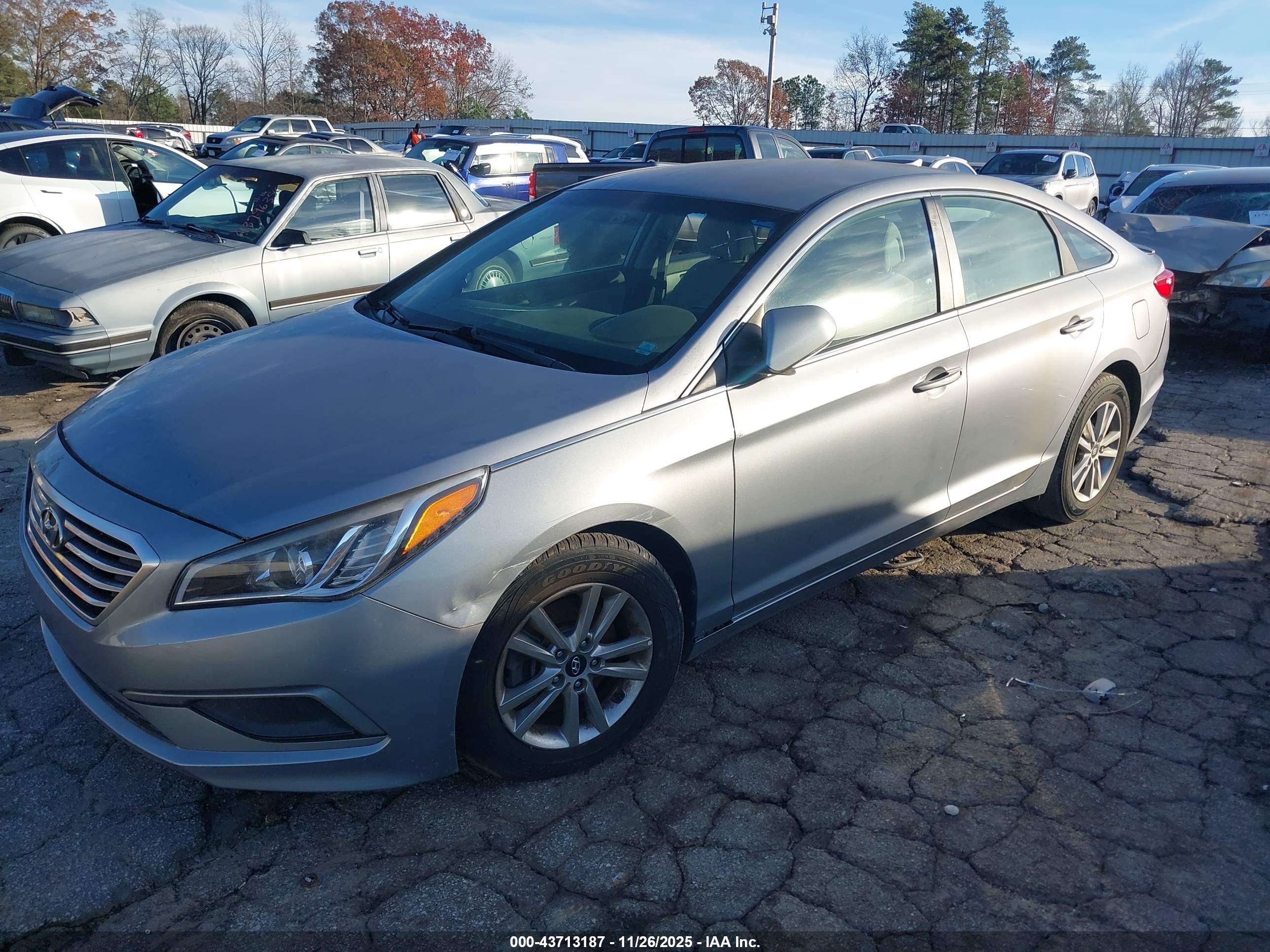 HYUNDAI SONATA image 2