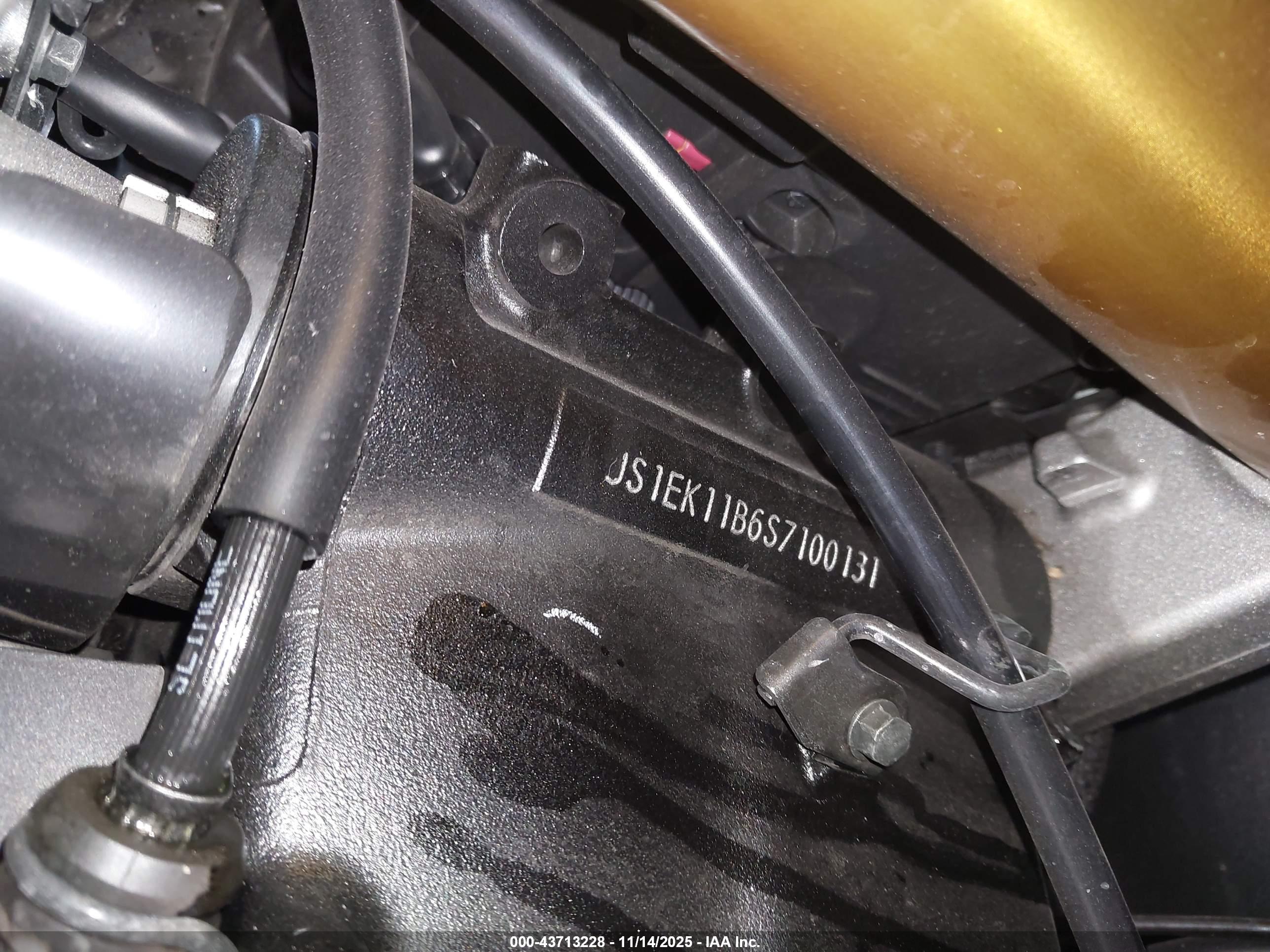 SUZUKI GSX-S1000 image 10