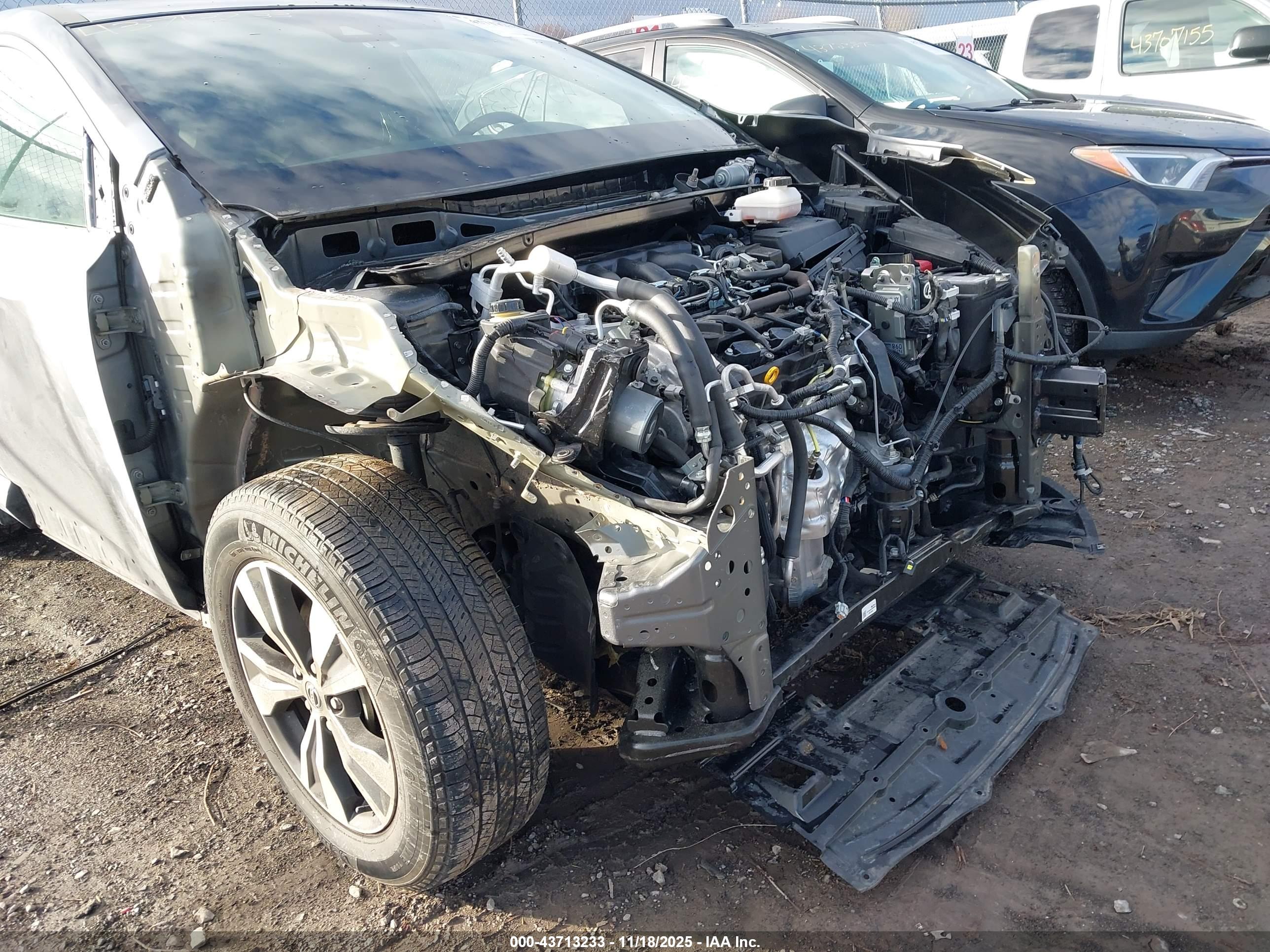 NISSAN MURANO image 6
