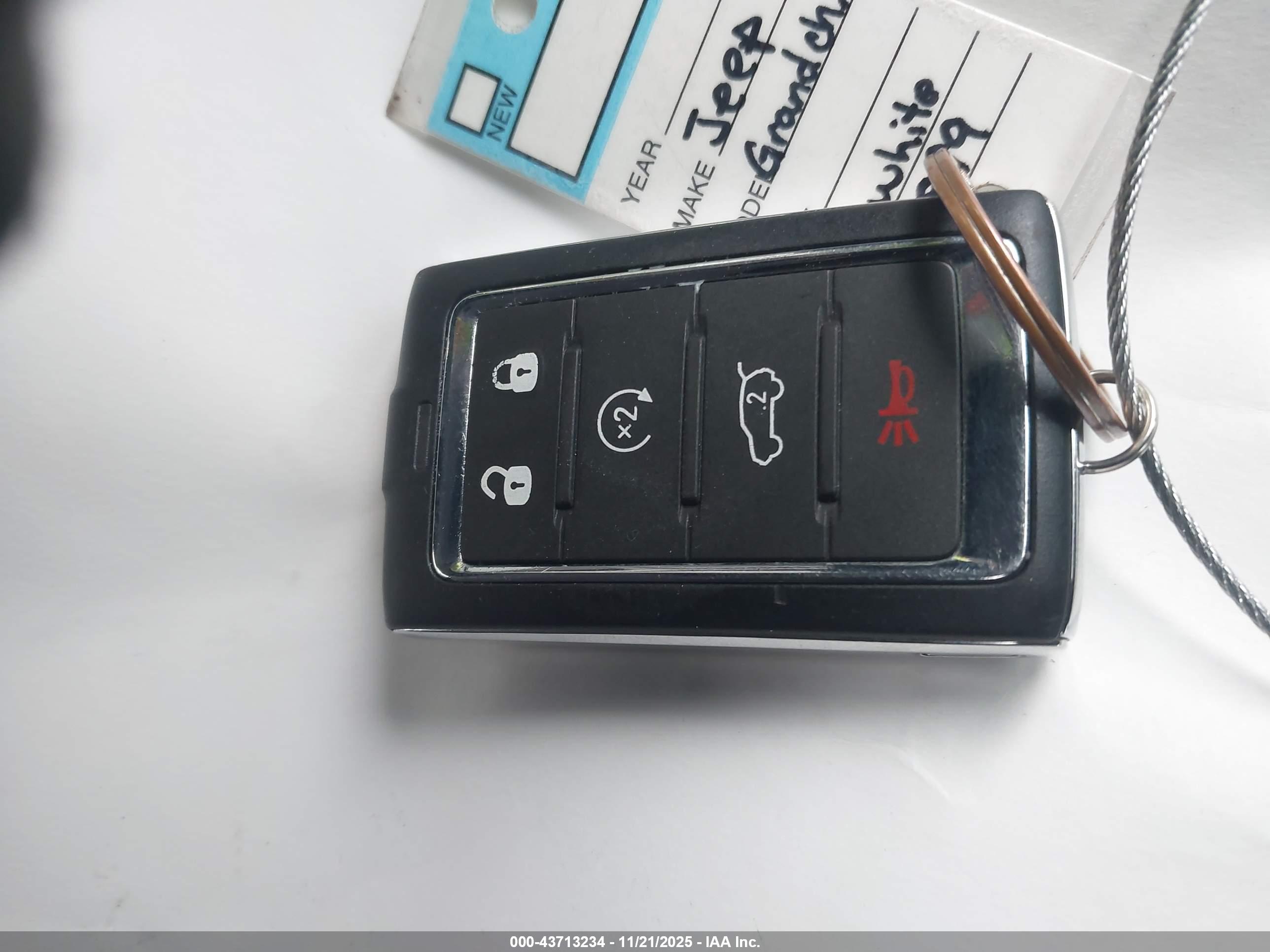 JEEP GRAND image 11
