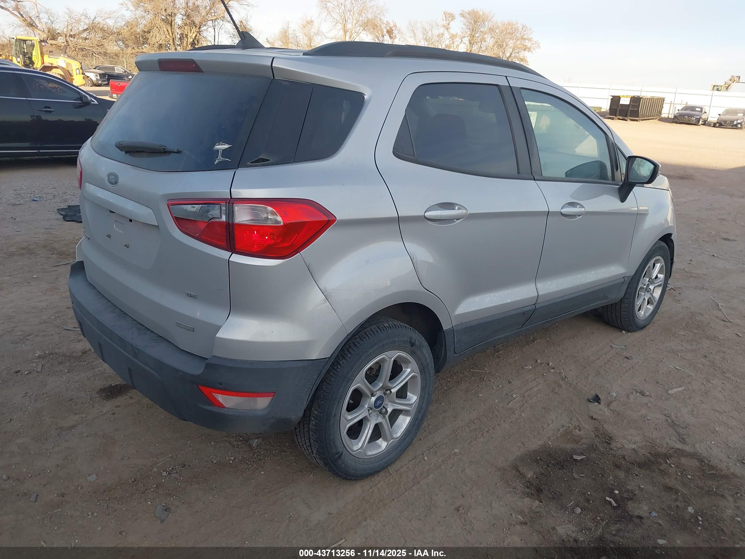 FORD ECOSPORT image 4